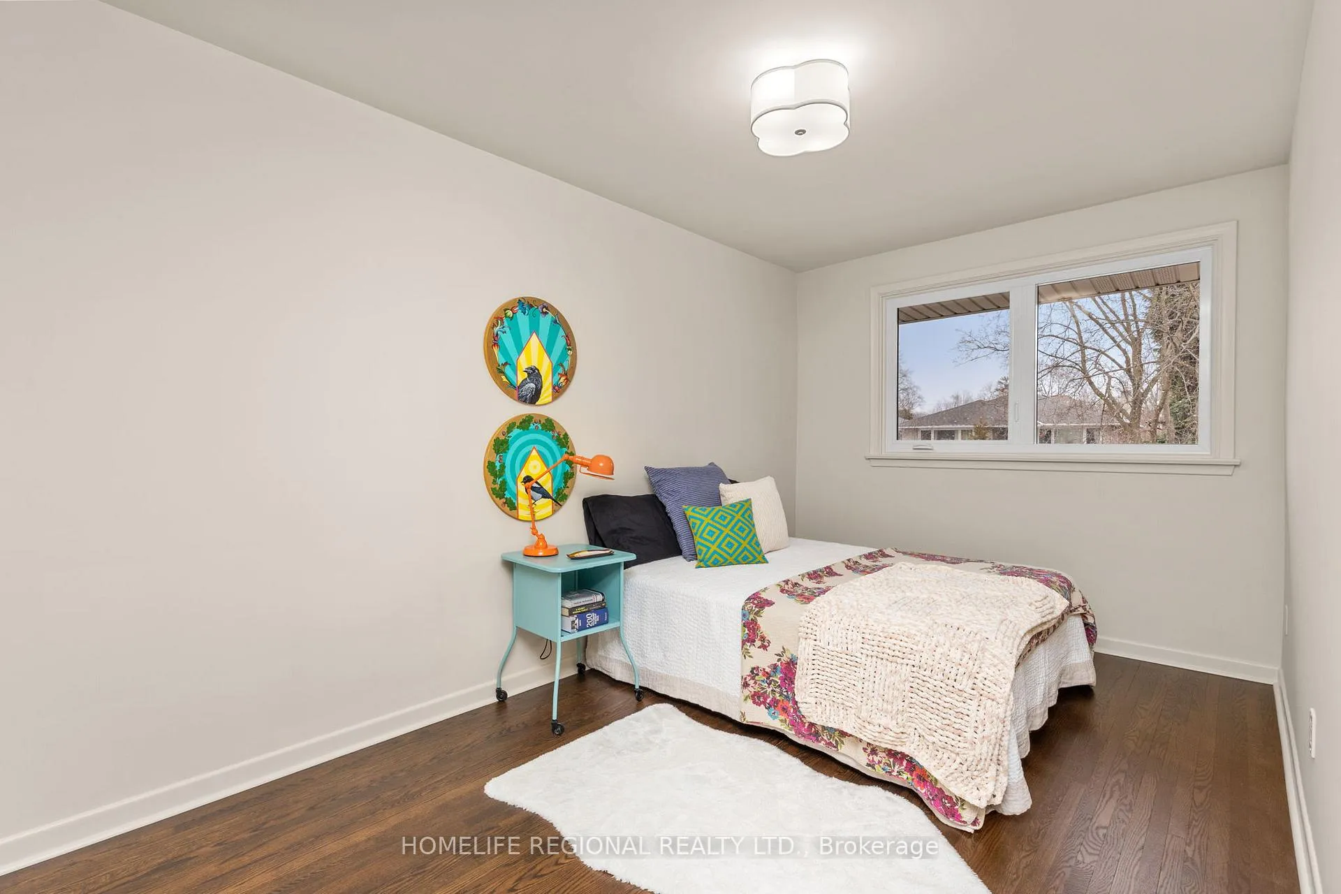 Photo 18 of 42 Manorhampton Drive, Etobicoke, Willowridge-Martingrove-Richview — HOMEH