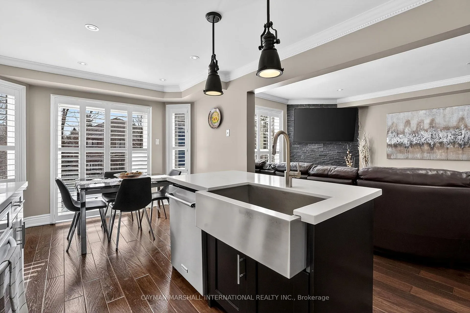 Photo 7 of 72 Redondo Drive, Vaughan, Beverley Glen — HOMEH