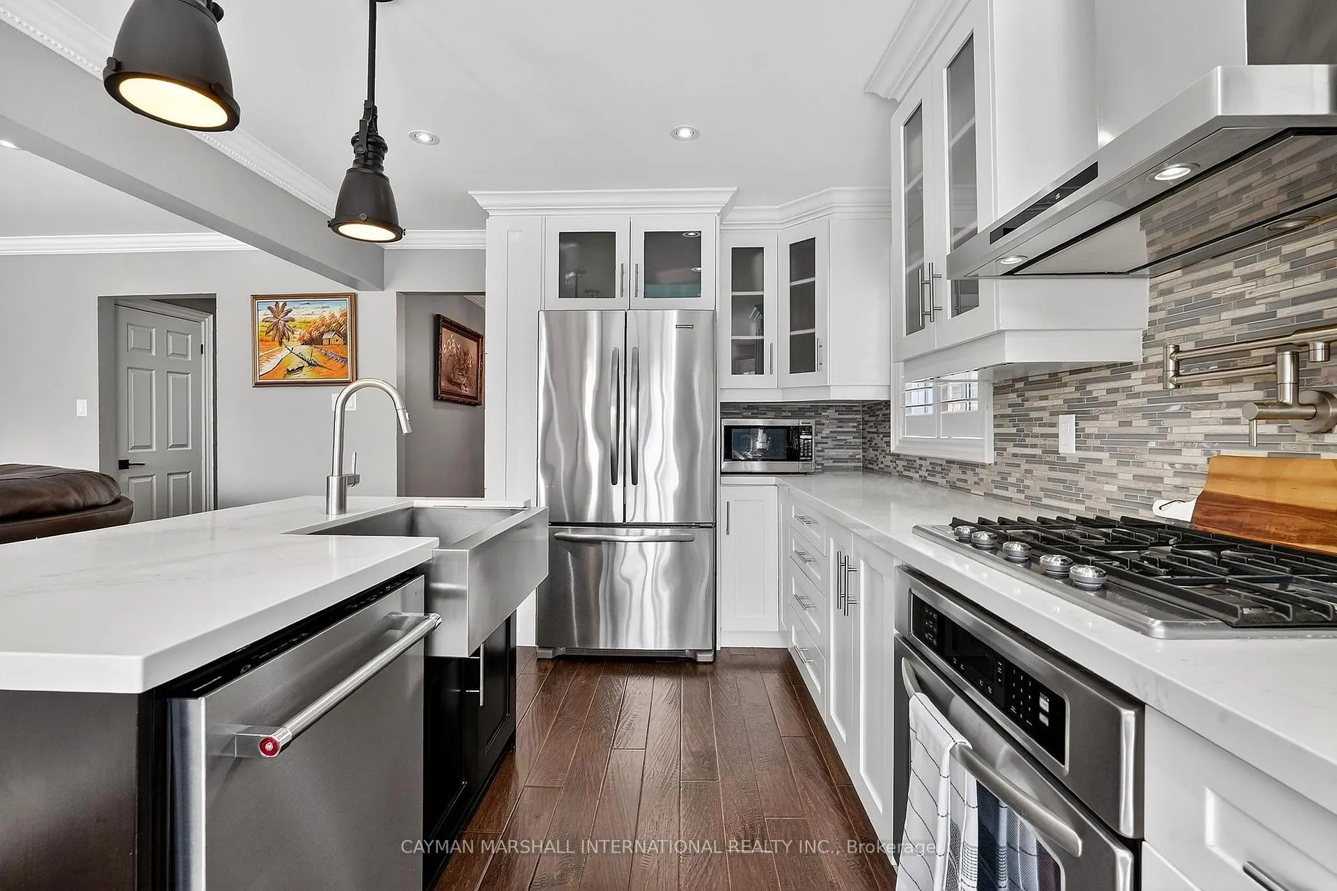 Photo 9 of 72 Redondo Drive, Vaughan, Beverley Glen — HOMEH