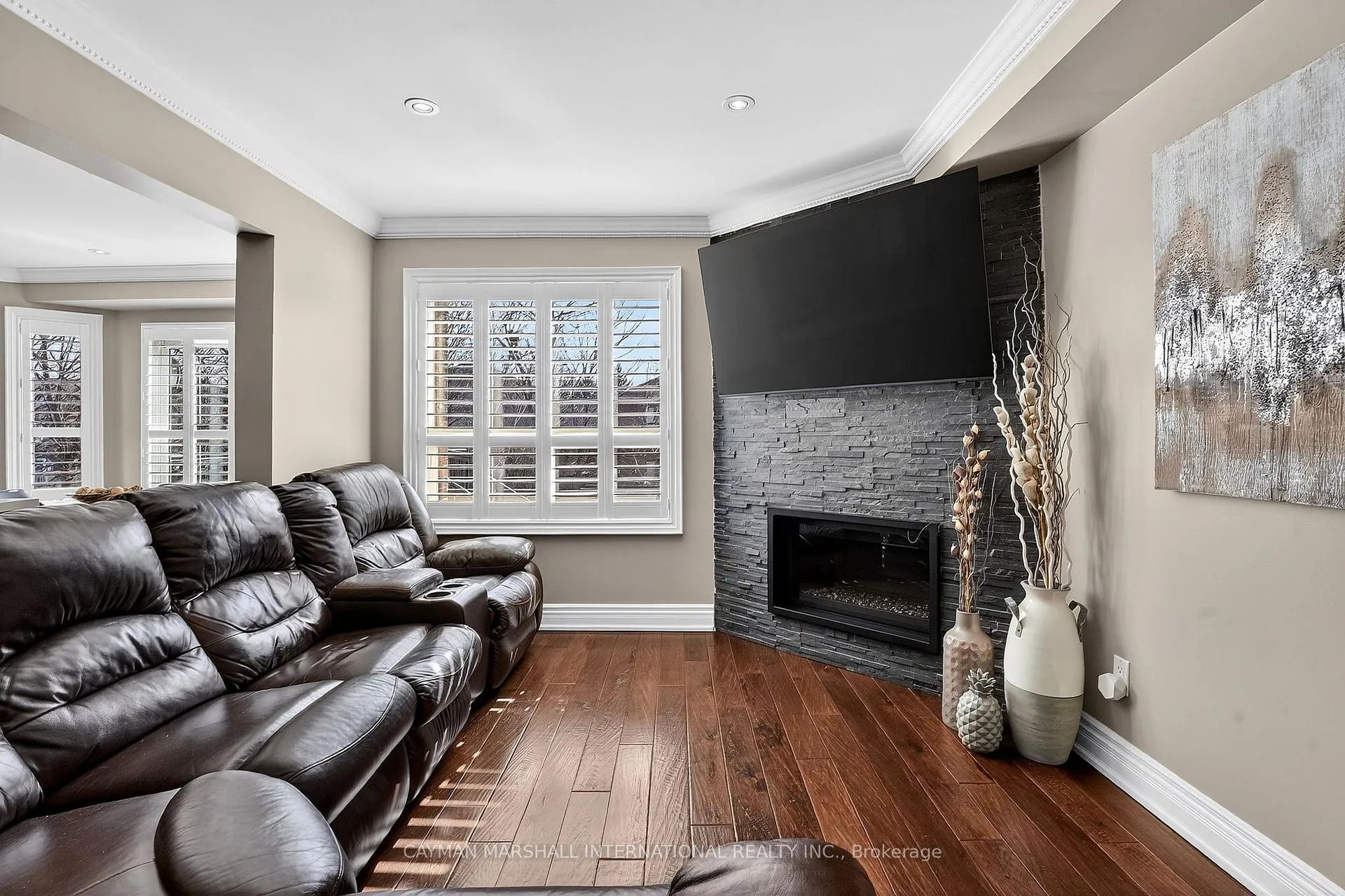 Photo 11 of 72 Redondo Drive, Vaughan, Beverley Glen — HOMEH