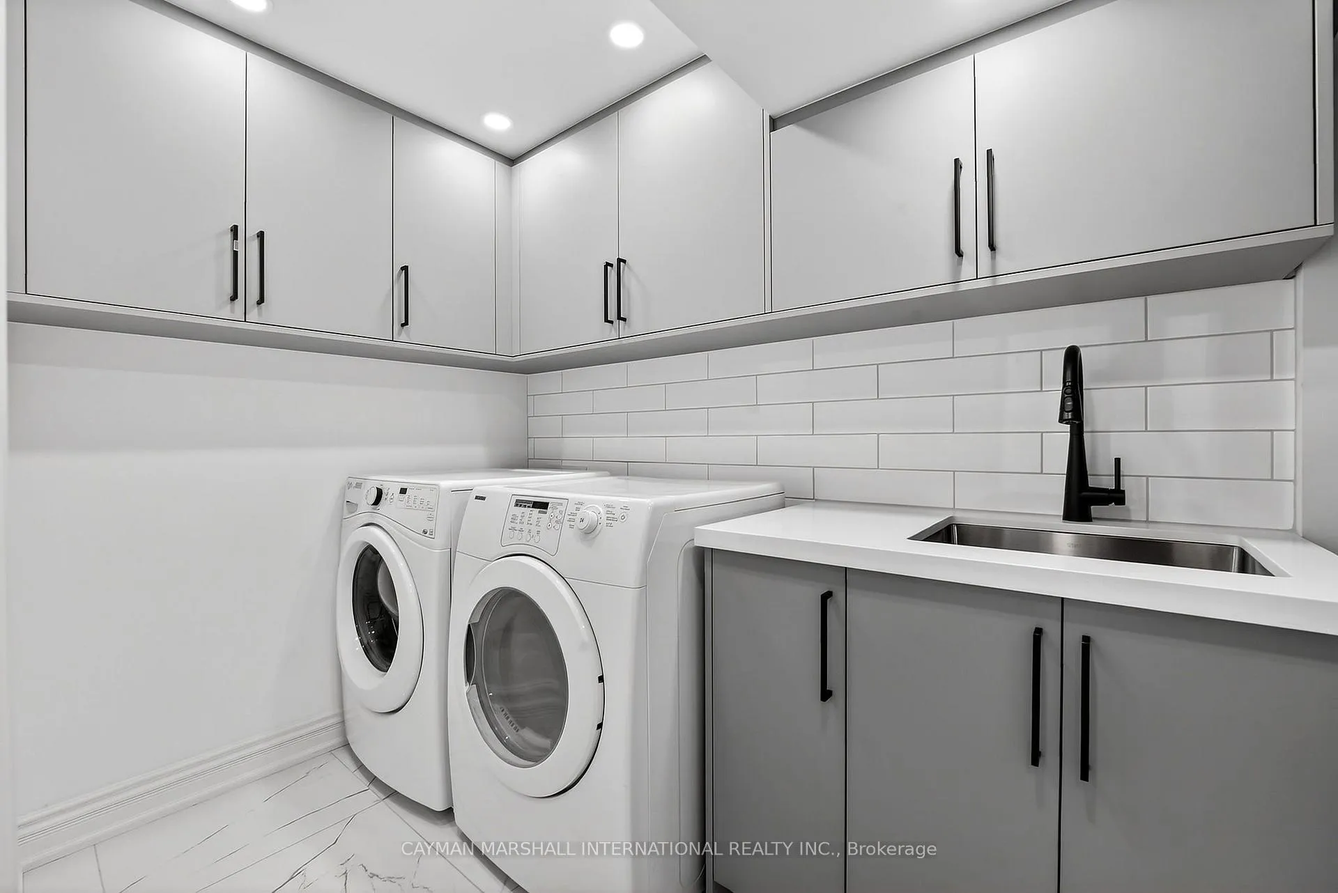 Photo 27 of 72 Redondo Drive, Vaughan, Beverley Glen — HOMEH
