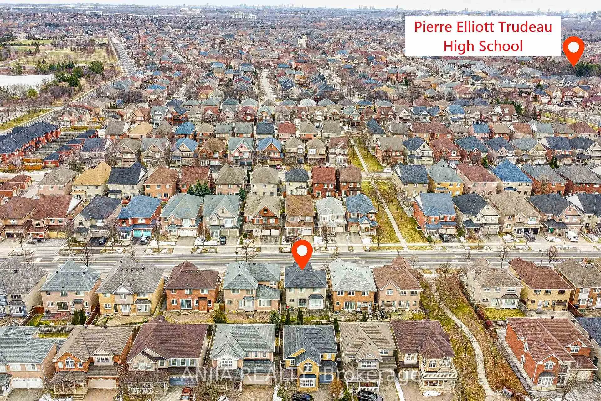 Photo 4 of 96 Castlemore Avenue, Markham, Berczy — HOMEH