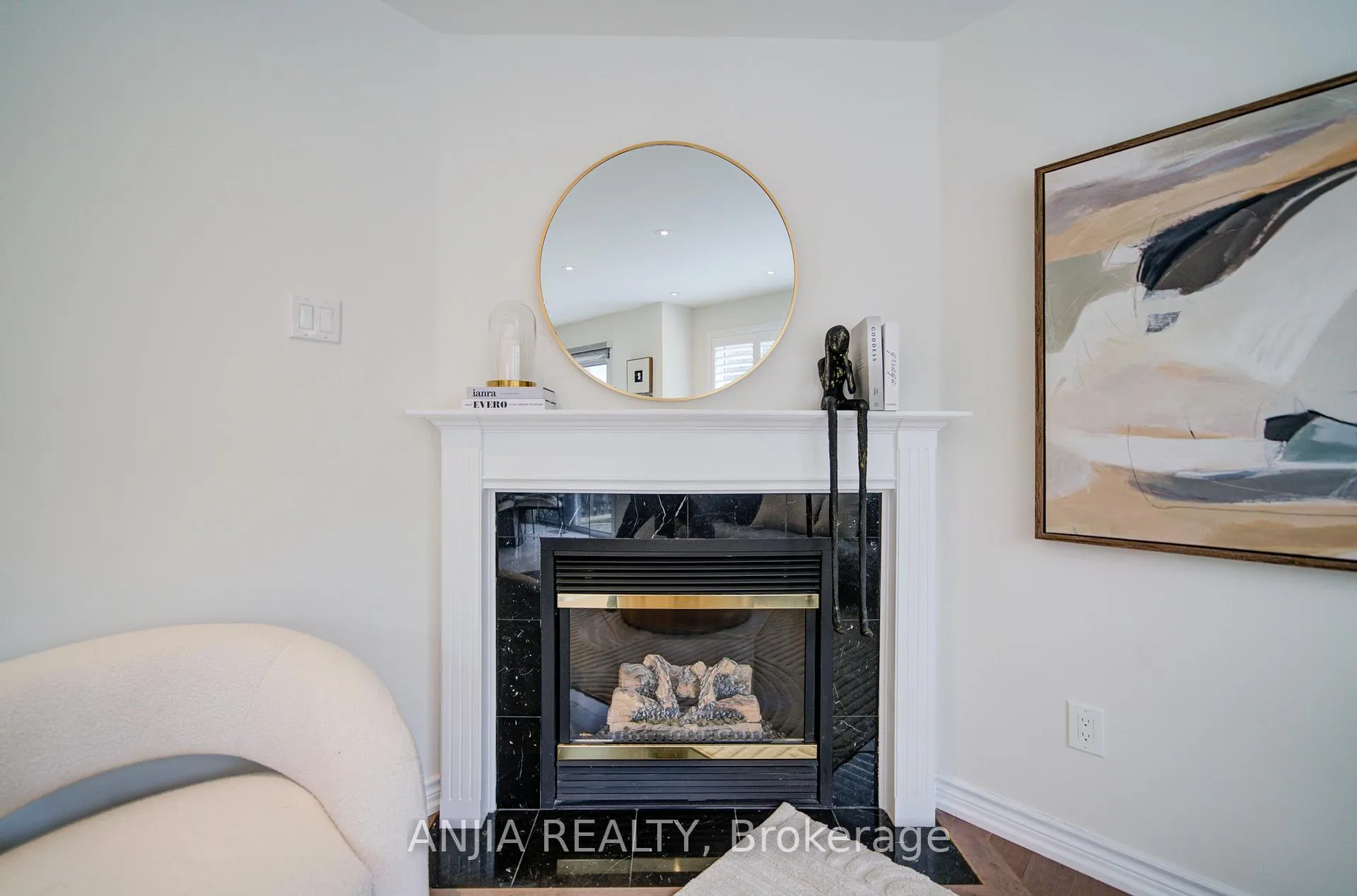 Photo 20 of 96 Castlemore Avenue, Markham, Berczy — HOMEH