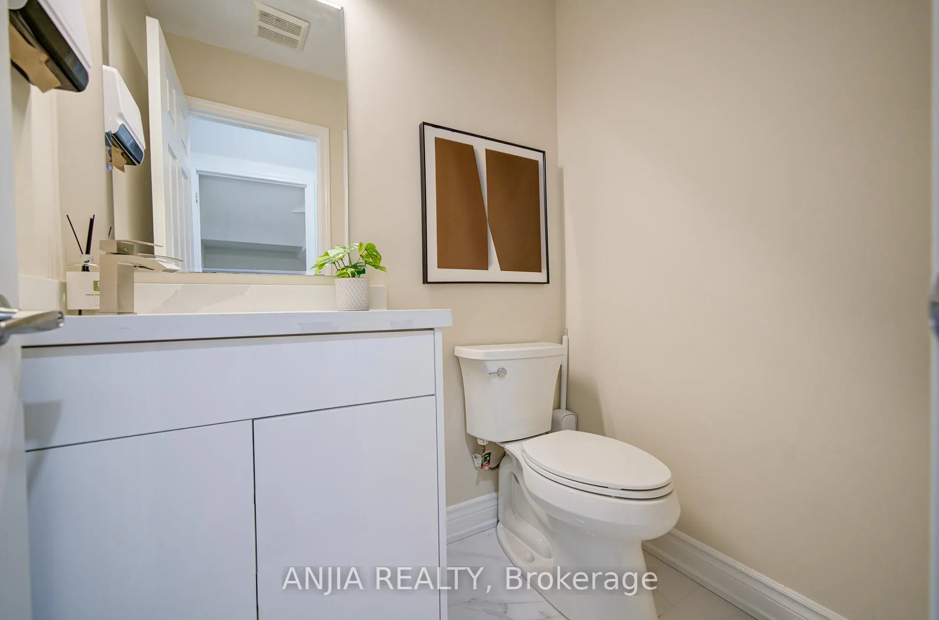 Photo 23 of 96 Castlemore Avenue, Markham, Berczy — HOMEH