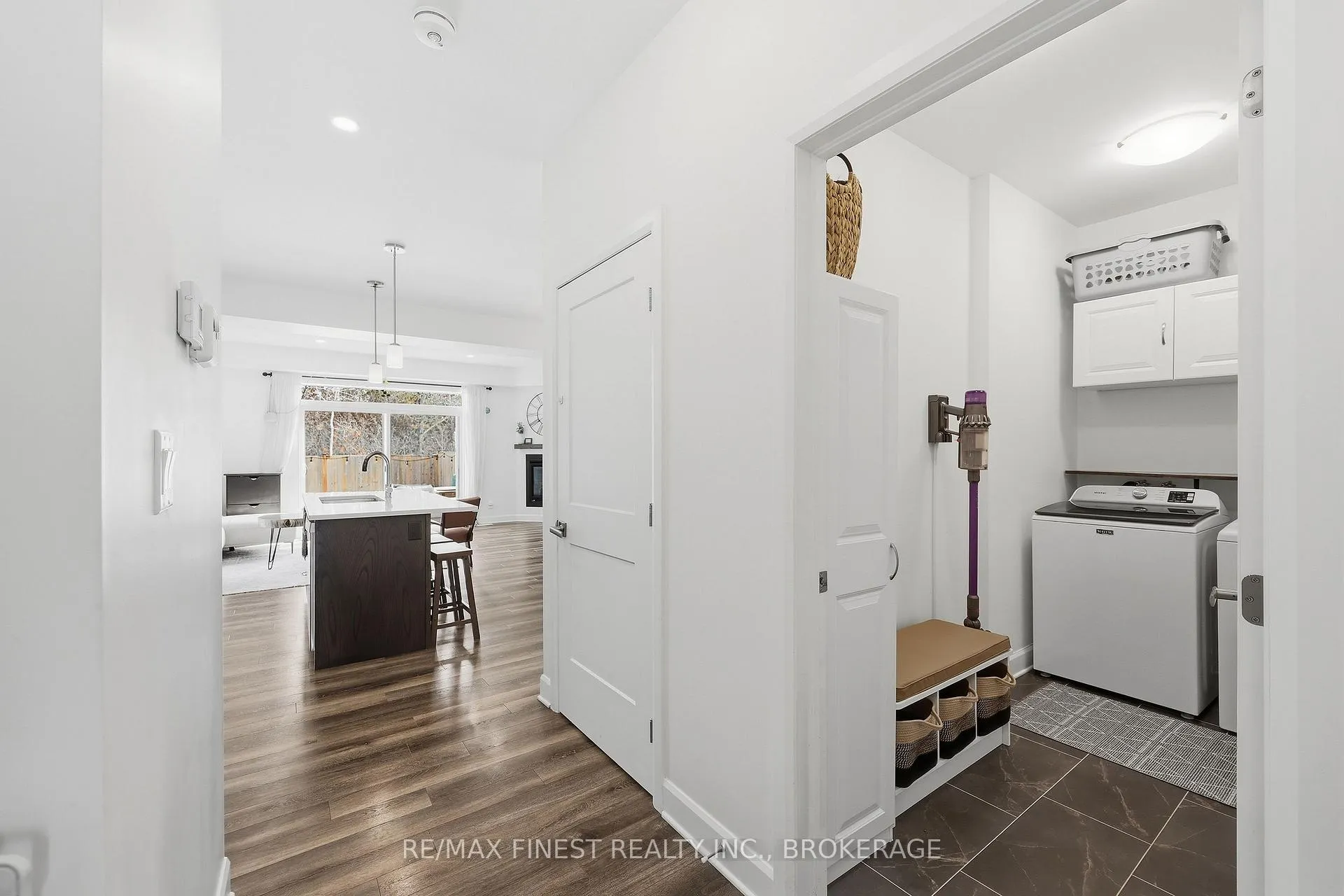 Photo 9 of 1646 Tenley Drive, Kingston, City Northwest — HOMEH