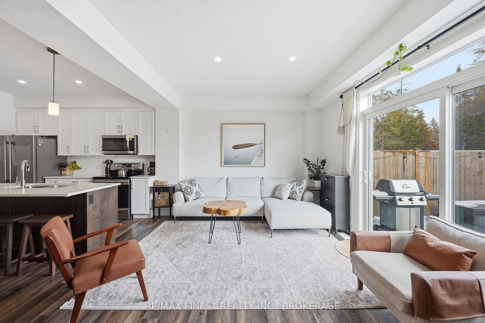 Photo 18 of 1646 Tenley Drive, Kingston, City Northwest — HOMEH