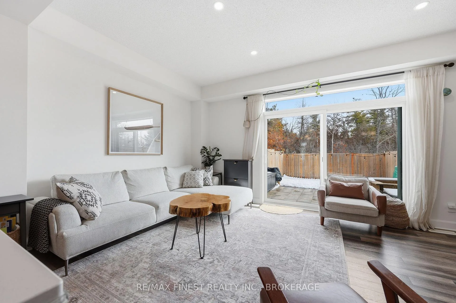 Photo 21 of 1646 Tenley Drive, Kingston, City Northwest — HOMEH