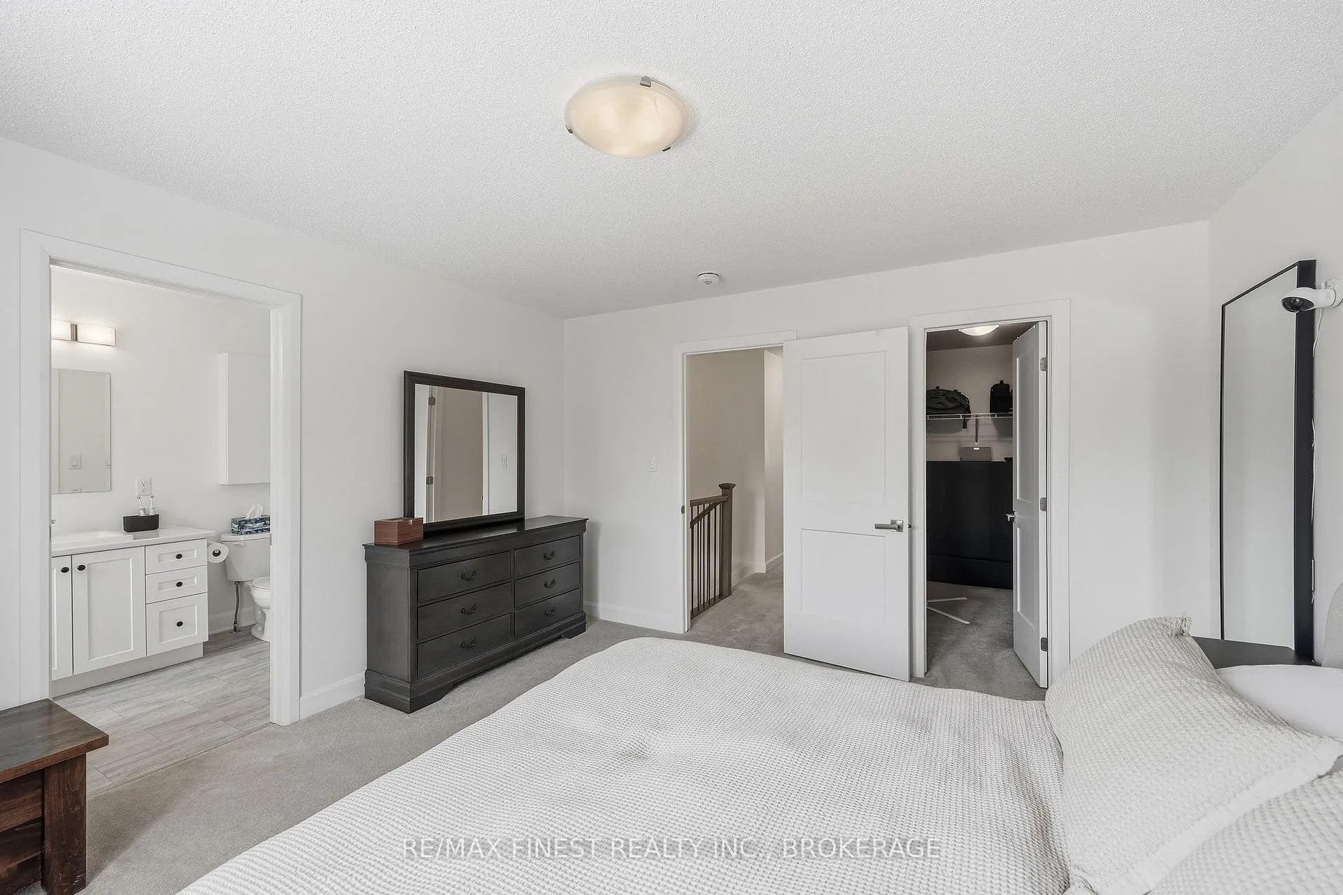 Photo 29 of 1646 Tenley Drive, Kingston, City Northwest — HOMEH