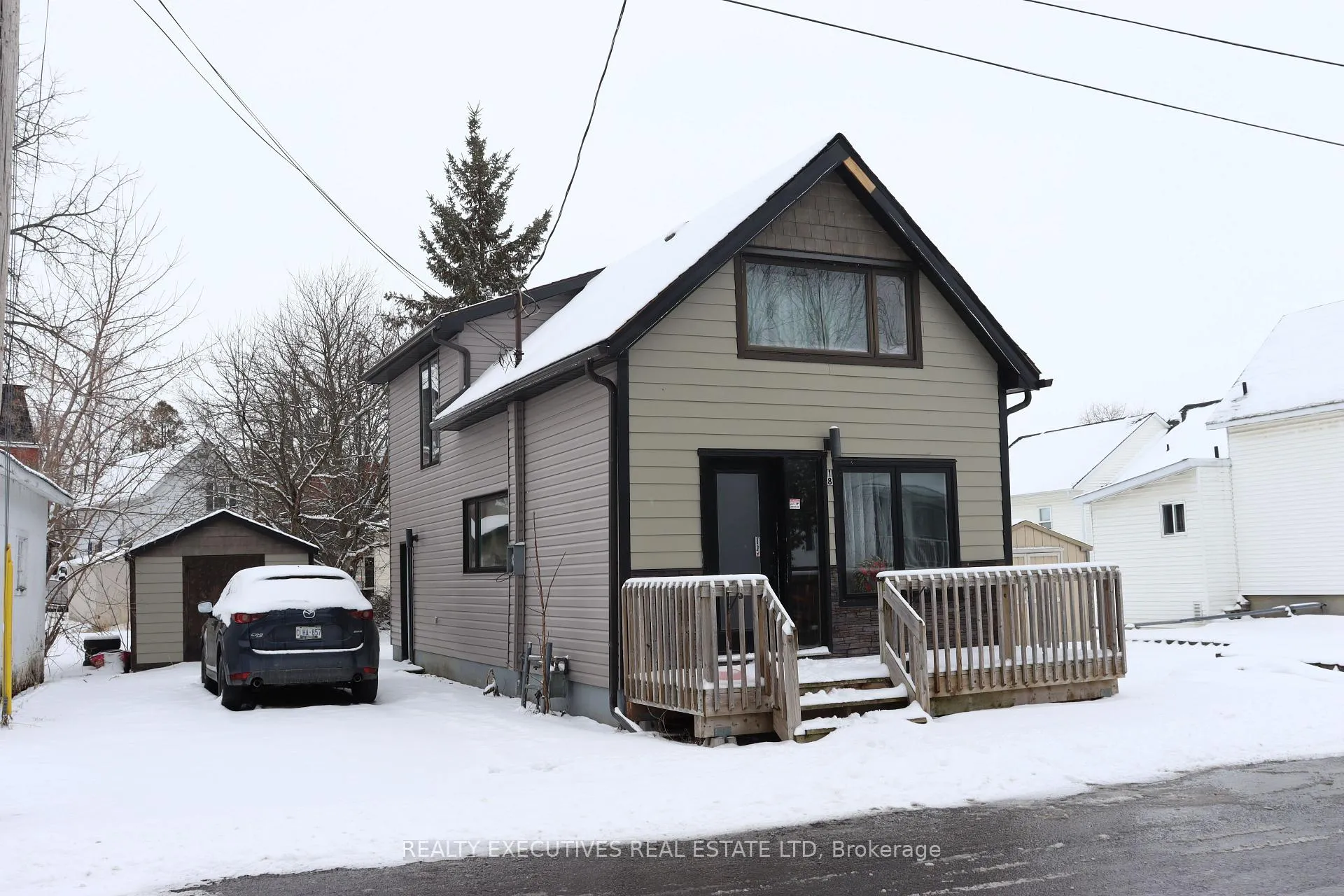 Photo 3 of 18 Mill Street, North Dundas, Chesterville — HOMEH