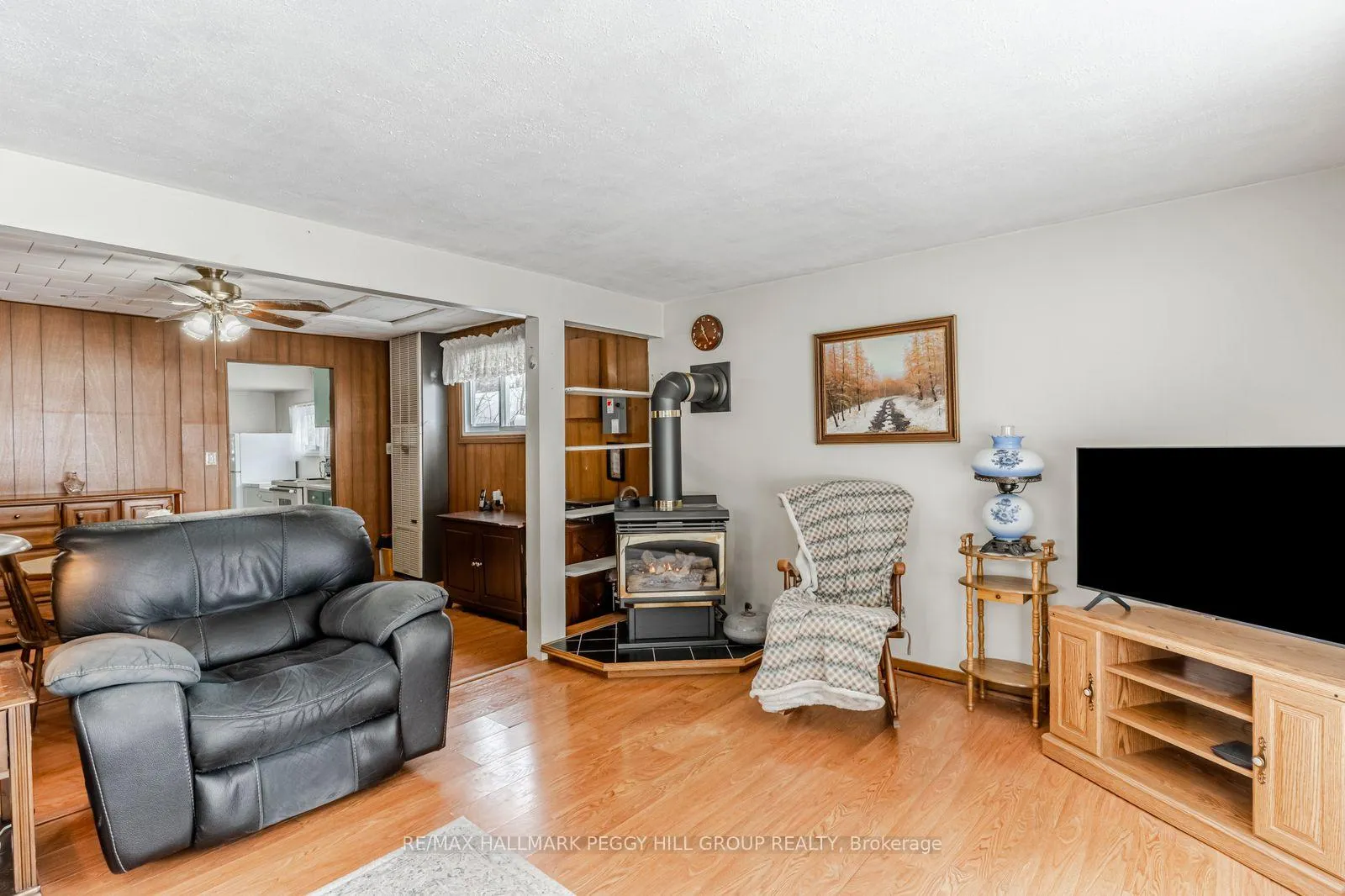 Photo 5 of 1237 15 Line N, Oro-Medonte, Rural Oro-Medonte — HOMEH