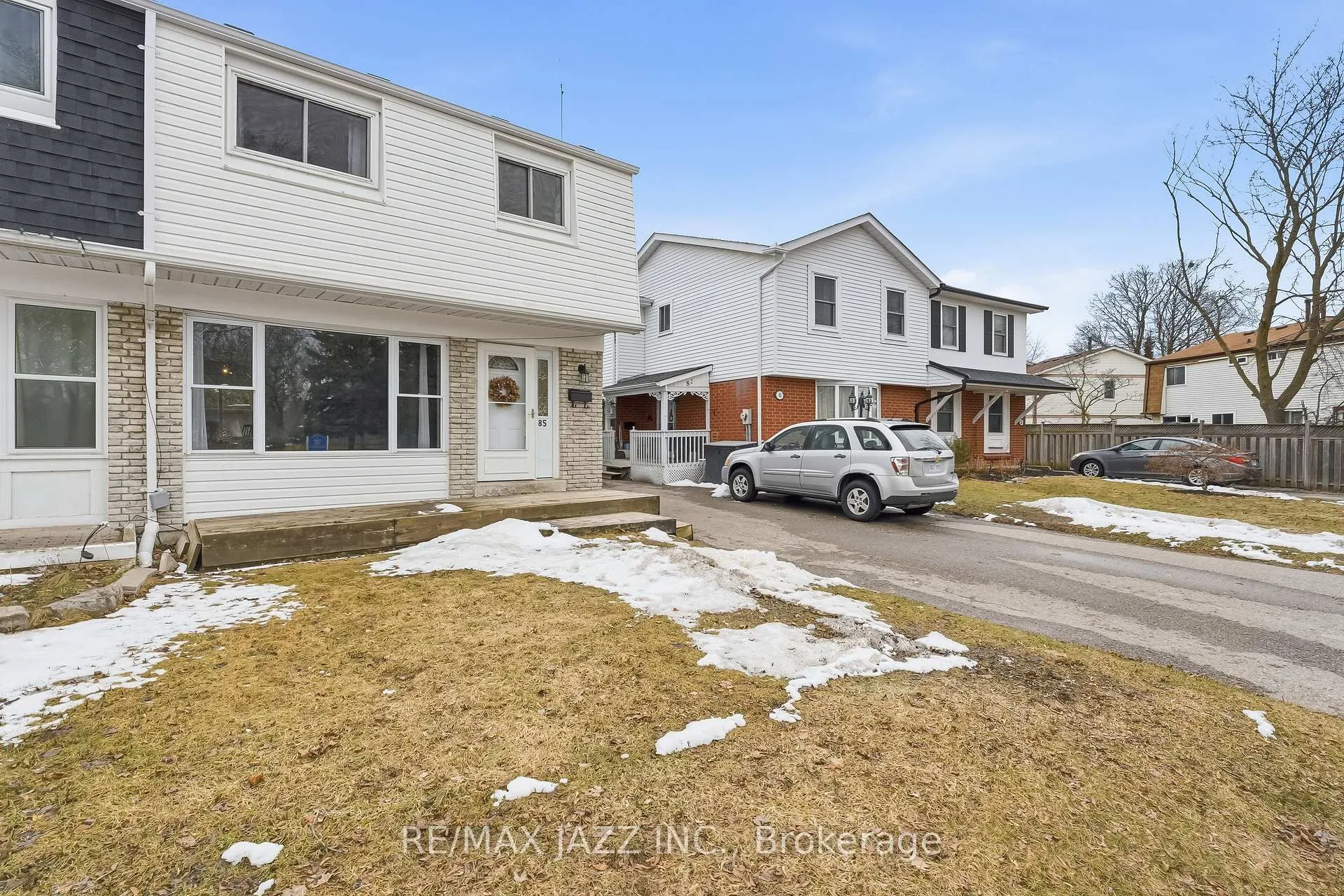 Photo 2 of 85 Ormond Drive, Oshawa, Samac — HOMEH