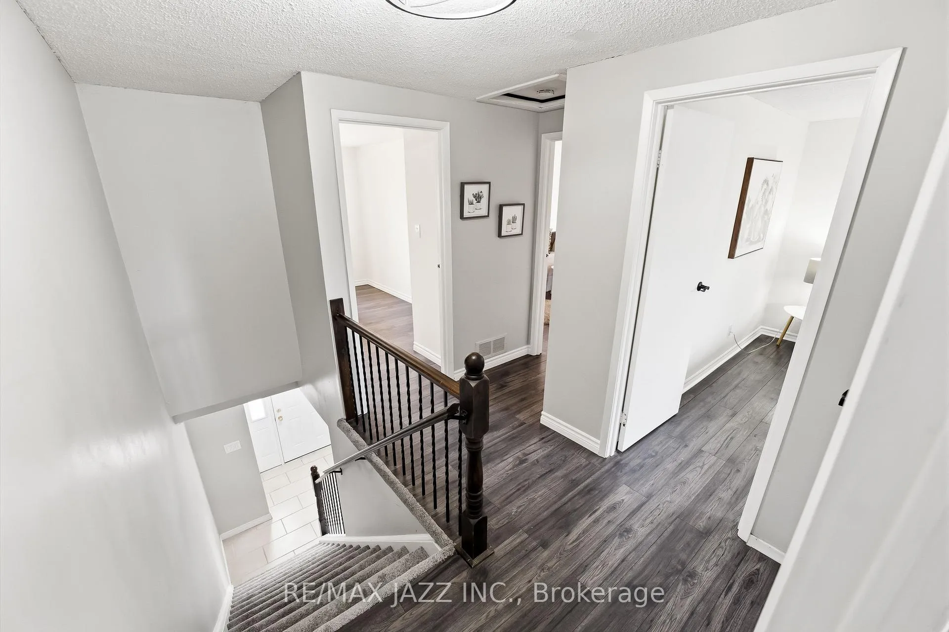 Photo 24 of 85 Ormond Drive, Oshawa, Samac — HOMEH