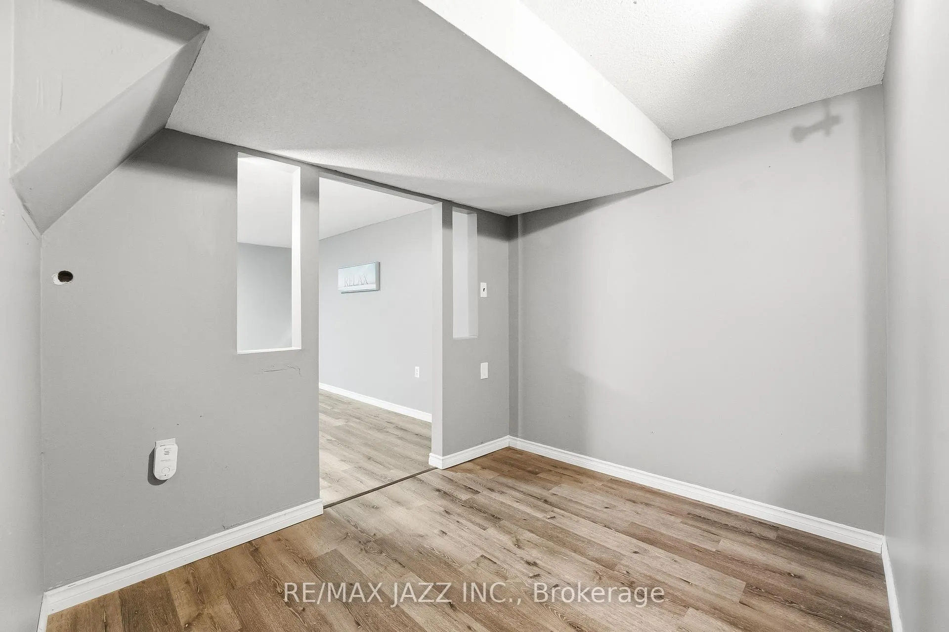 Photo 33 of 85 Ormond Drive, Oshawa, Samac — HOMEH