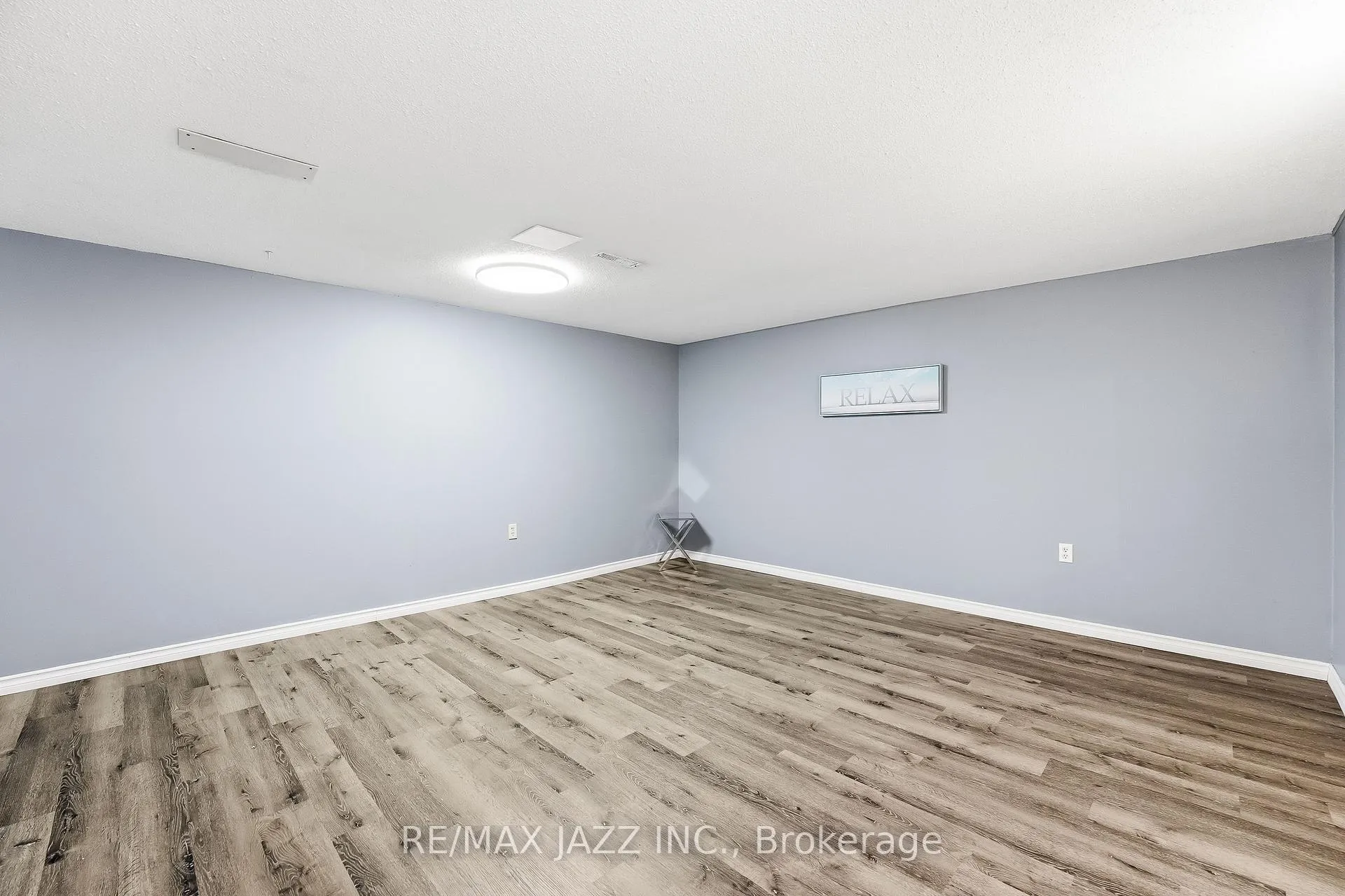 Photo 35 of 85 Ormond Drive, Oshawa, Samac — HOMEH