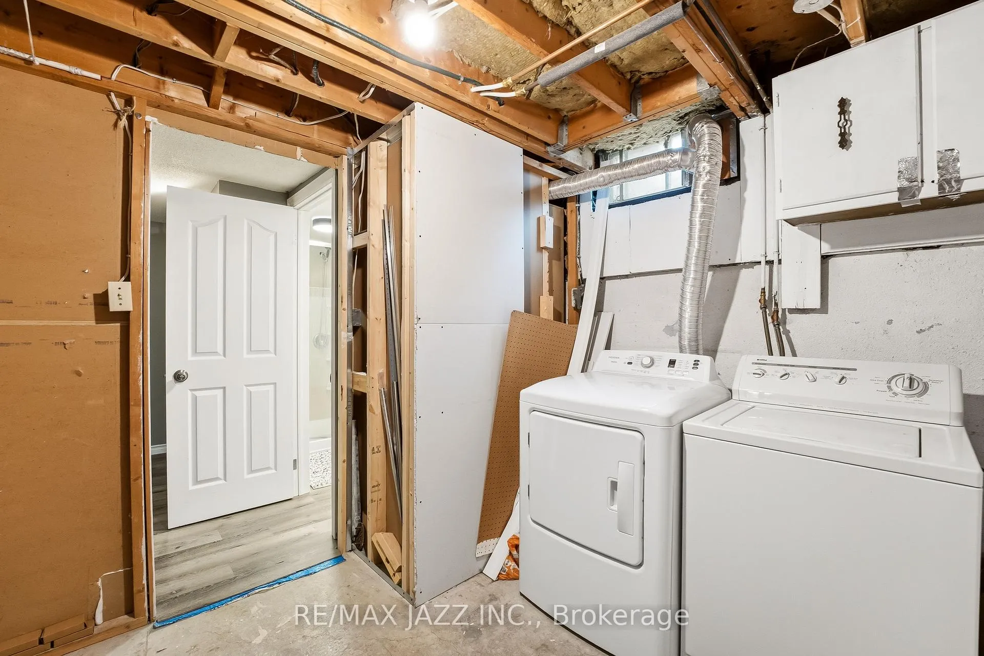 Photo 37 of 85 Ormond Drive, Oshawa, Samac — HOMEH