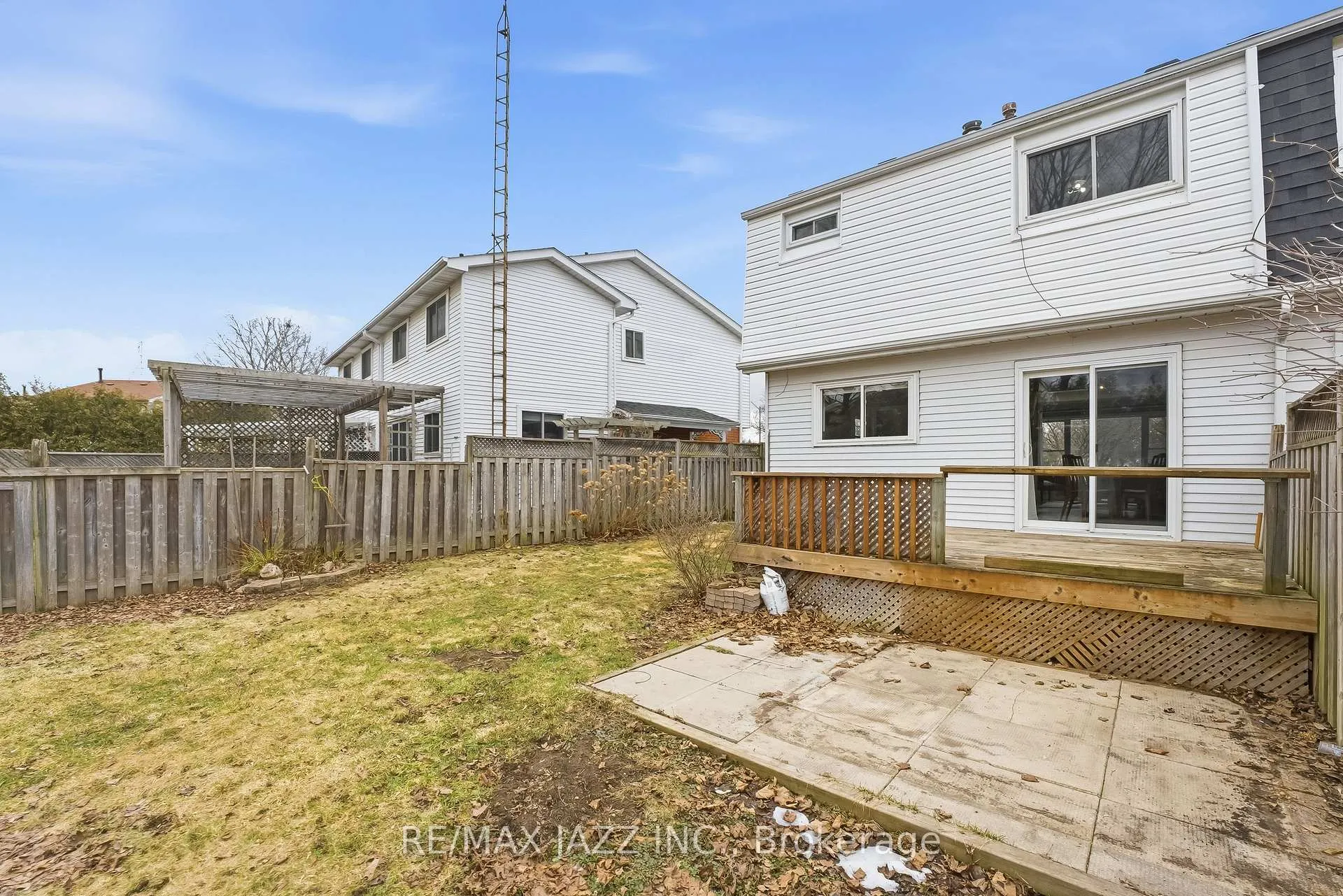 Photo 45 of 85 Ormond Drive, Oshawa, Samac — HOMEH