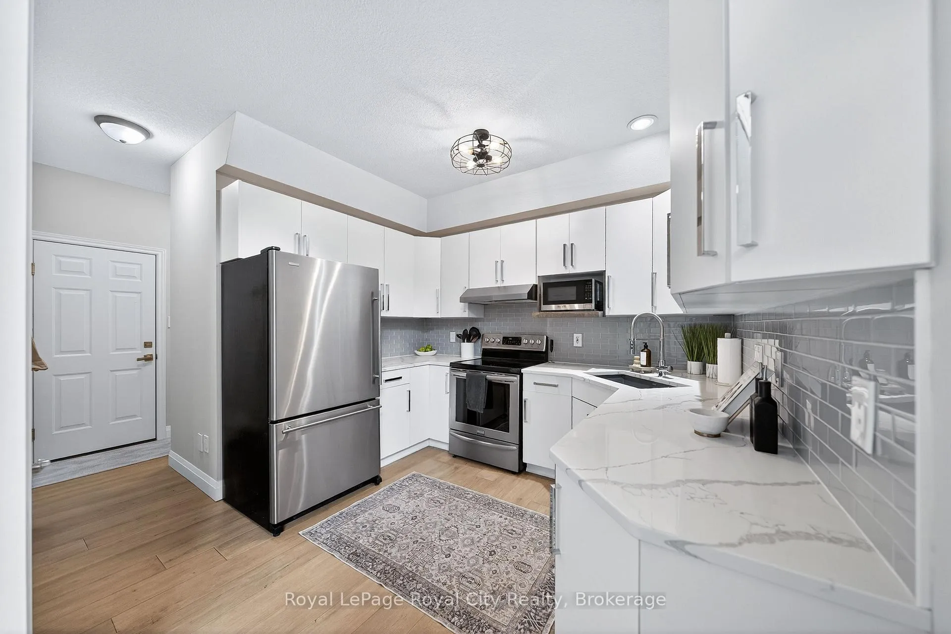 Photo 11 of Unit 3, 254 Summerfield Drive, Guelph, Pineridge/Westminster Woods — HOMEH