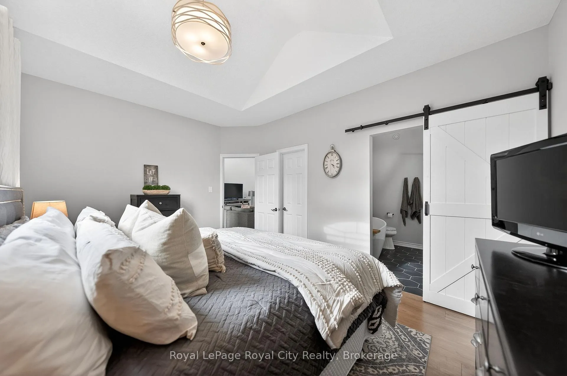 Photo 16 of Unit 3, 254 Summerfield Drive, Guelph, Pineridge/Westminster Woods — HOMEH