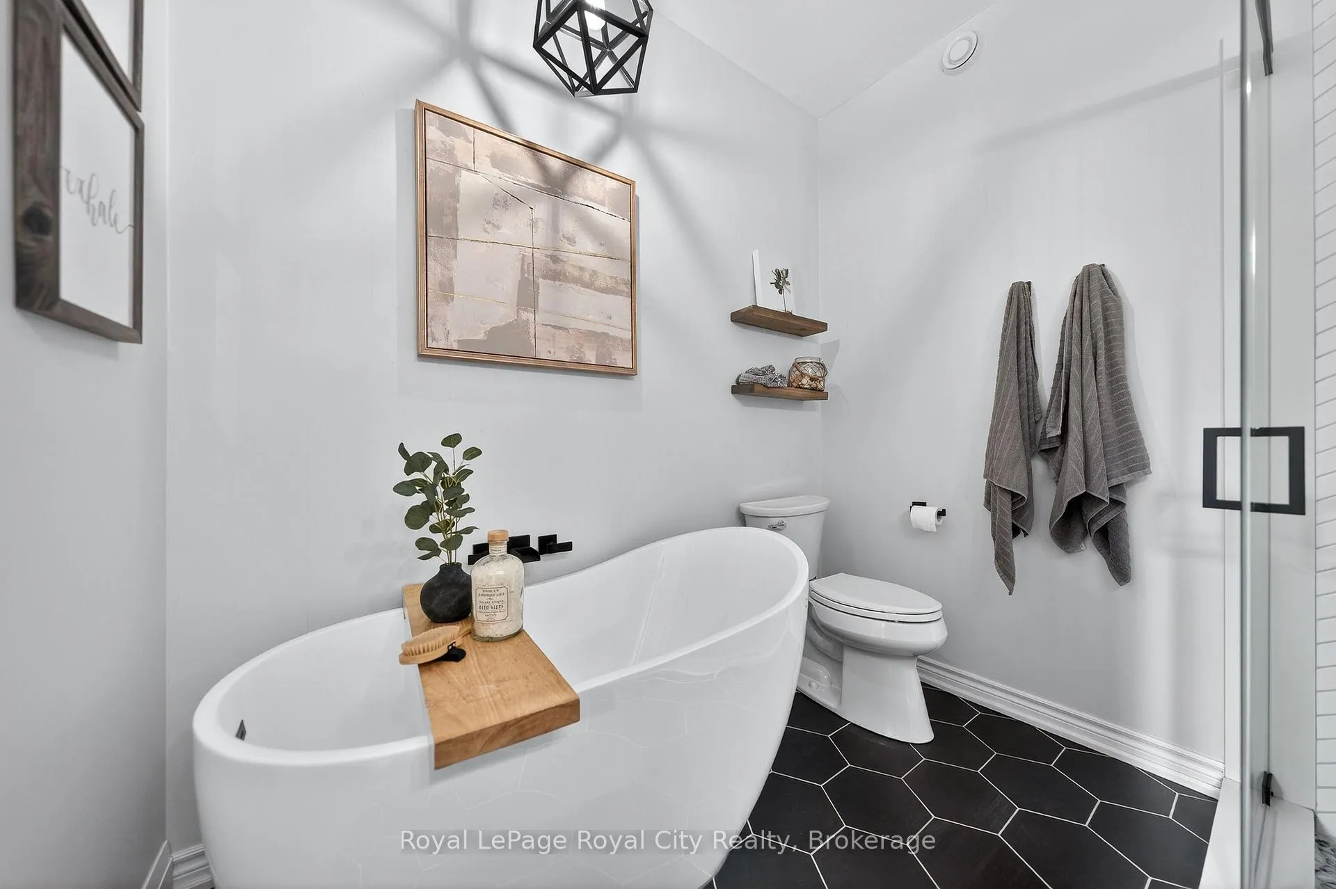 Photo 19 of Unit 3, 254 Summerfield Drive, Guelph, Pineridge/Westminster Woods — HOMEH
