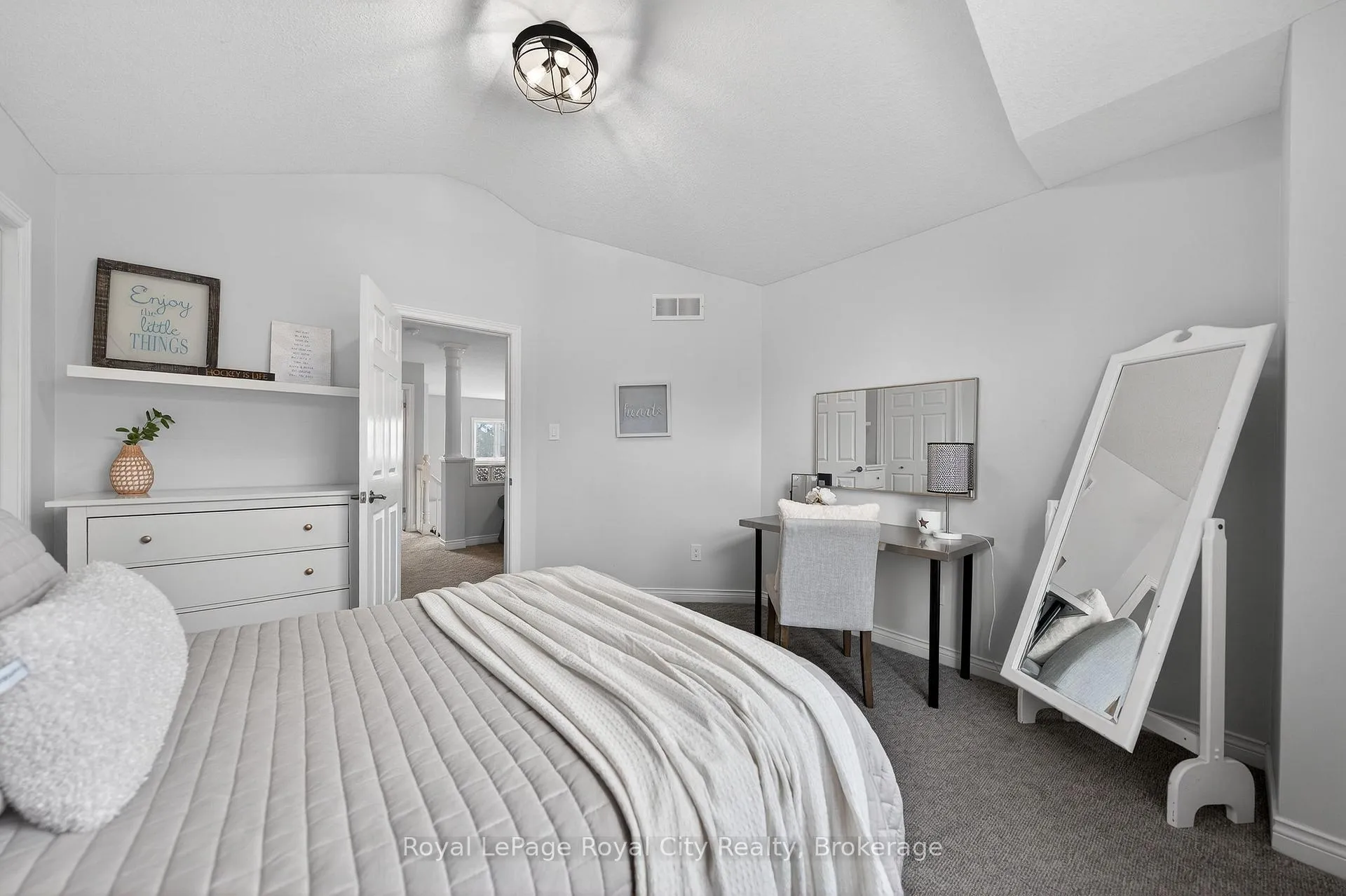 Photo 24 of Unit 3, 254 Summerfield Drive, Guelph, Pineridge/Westminster Woods — HOMEH