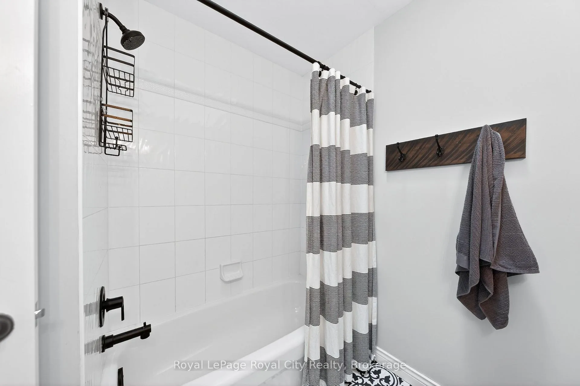 Photo 28 of Unit 3, 254 Summerfield Drive, Guelph, Pineridge/Westminster Woods — HOMEH