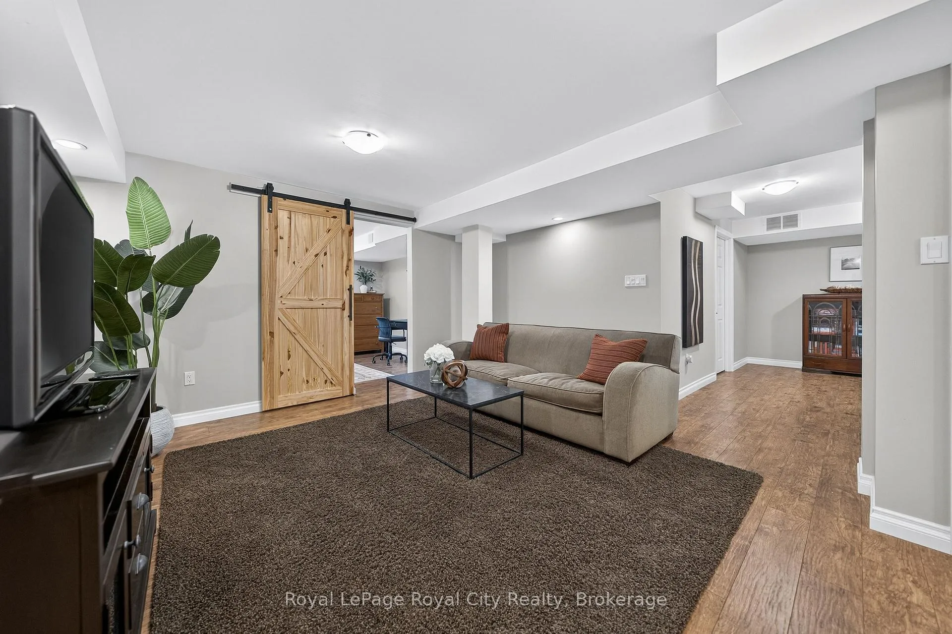 Photo 31 of Unit 3, 254 Summerfield Drive, Guelph, Pineridge/Westminster Woods — HOMEH