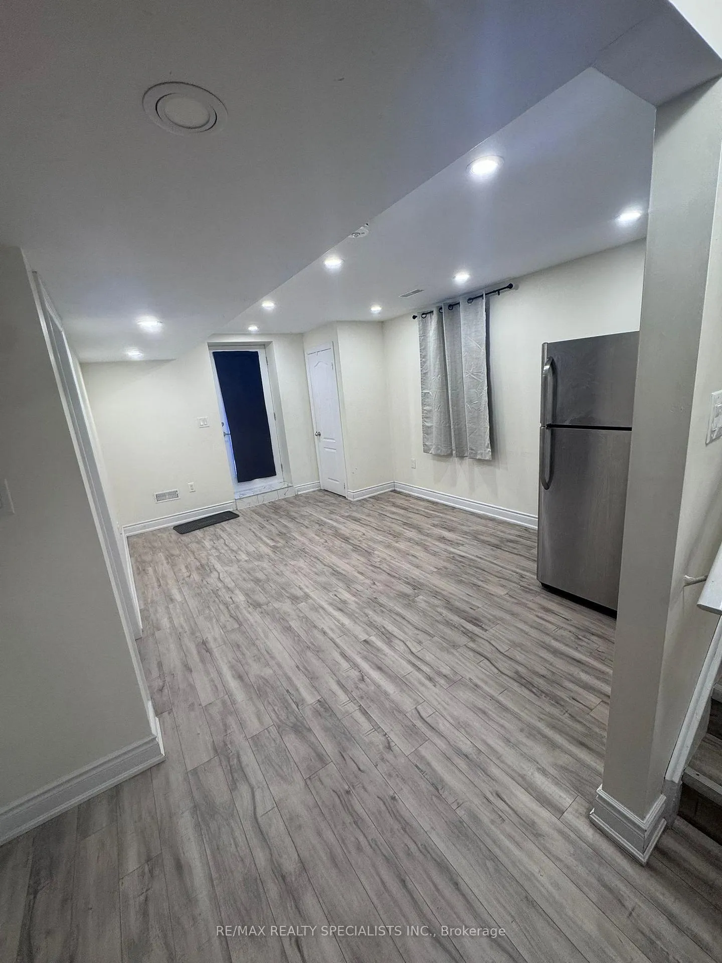 Photo 9 of Unit BASEMENT, 48 Ringway Road, Brampton, Northwest Brampton — HOMEH