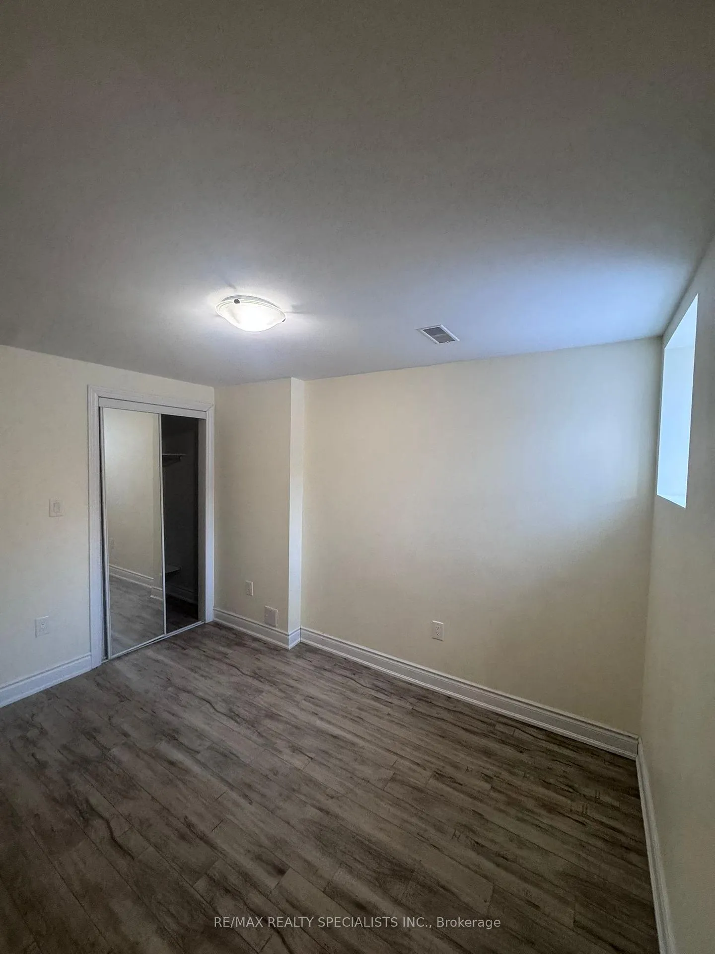 Photo 11 of Unit BASEMENT, 48 Ringway Road, Brampton, Northwest Brampton — HOMEH