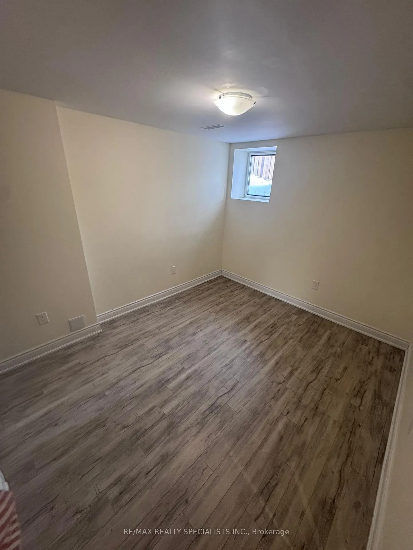 Photo 13 of Unit BASEMENT, 48 Ringway Road, Brampton, Northwest Brampton — HOMEH