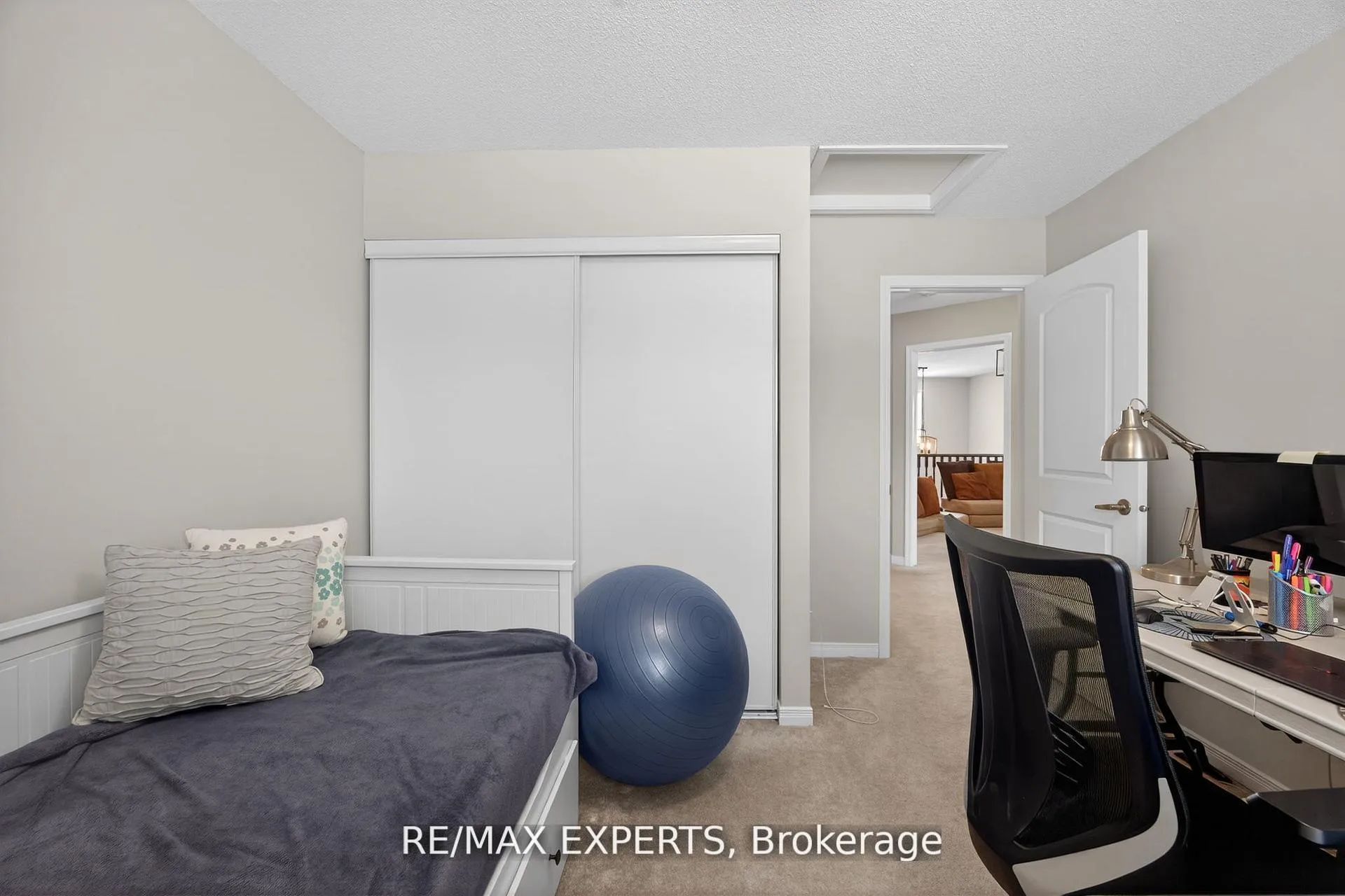 Photo 24 of 2166 Nevils Street, Innisfil, Alcona — HOMEH