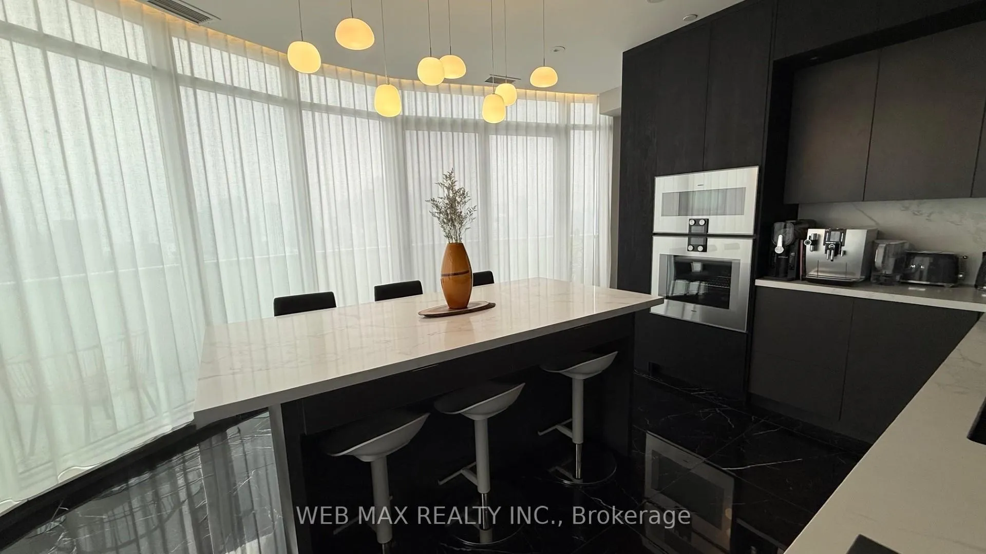 Photo 2 of Unit 4212, 403 Church Street, Toronto, Church-Yonge Corridor — HOMEH