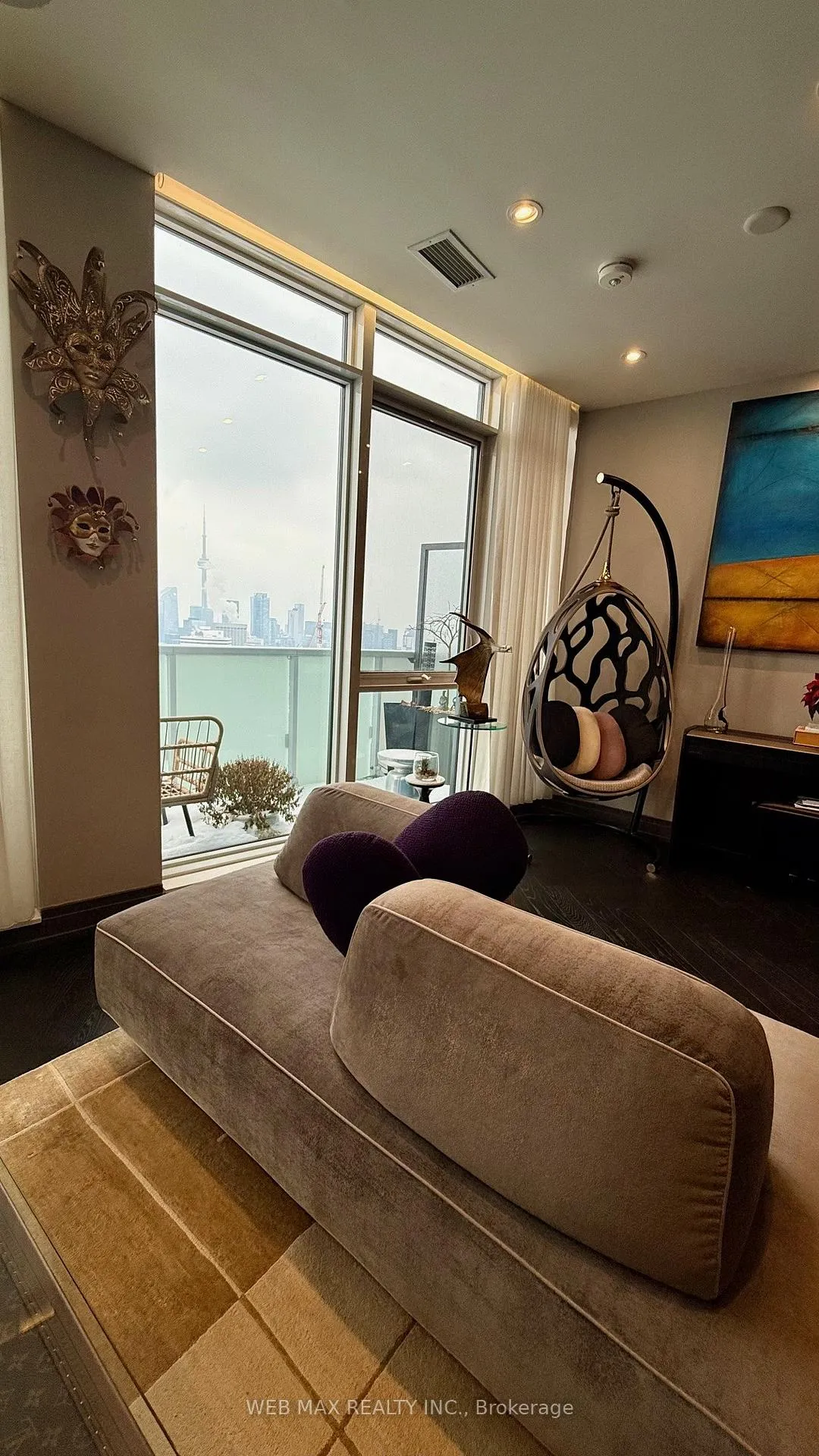 Photo 9 of Unit 4212, 403 Church Street, Toronto, Church-Yonge Corridor — HOMEH