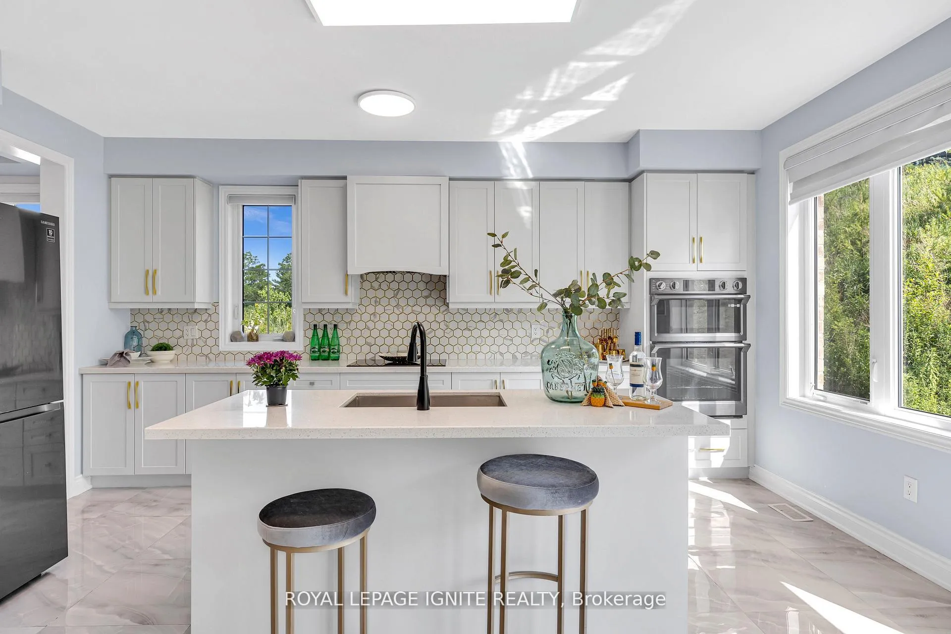 Photo 9 of 2453 Florentine Place, Pickering, Rural Pickering — HOMEH