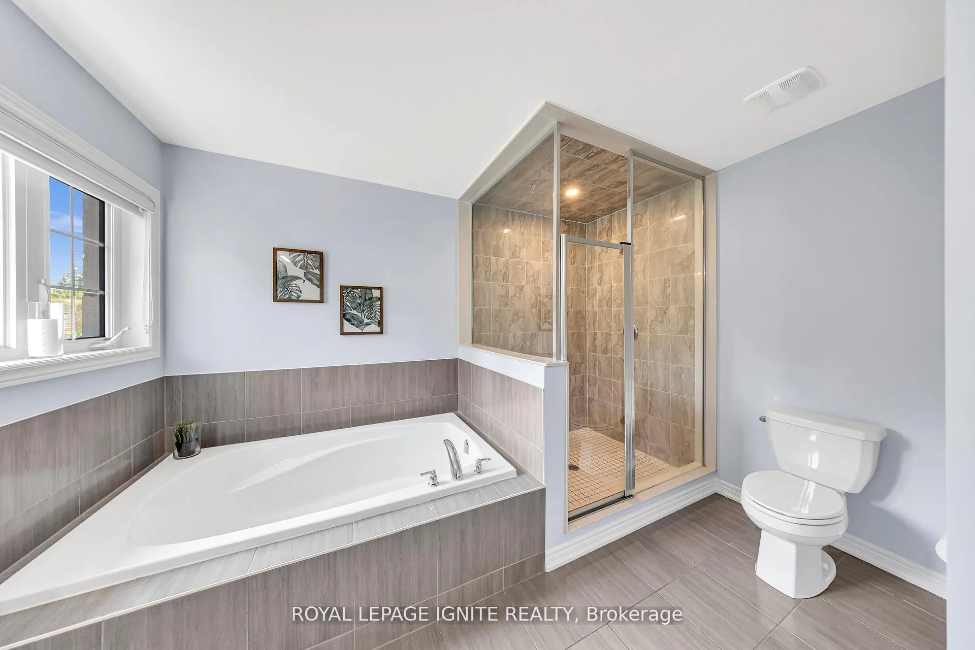 Photo 24 of 2453 Florentine Place, Pickering, Rural Pickering — HOMEH
