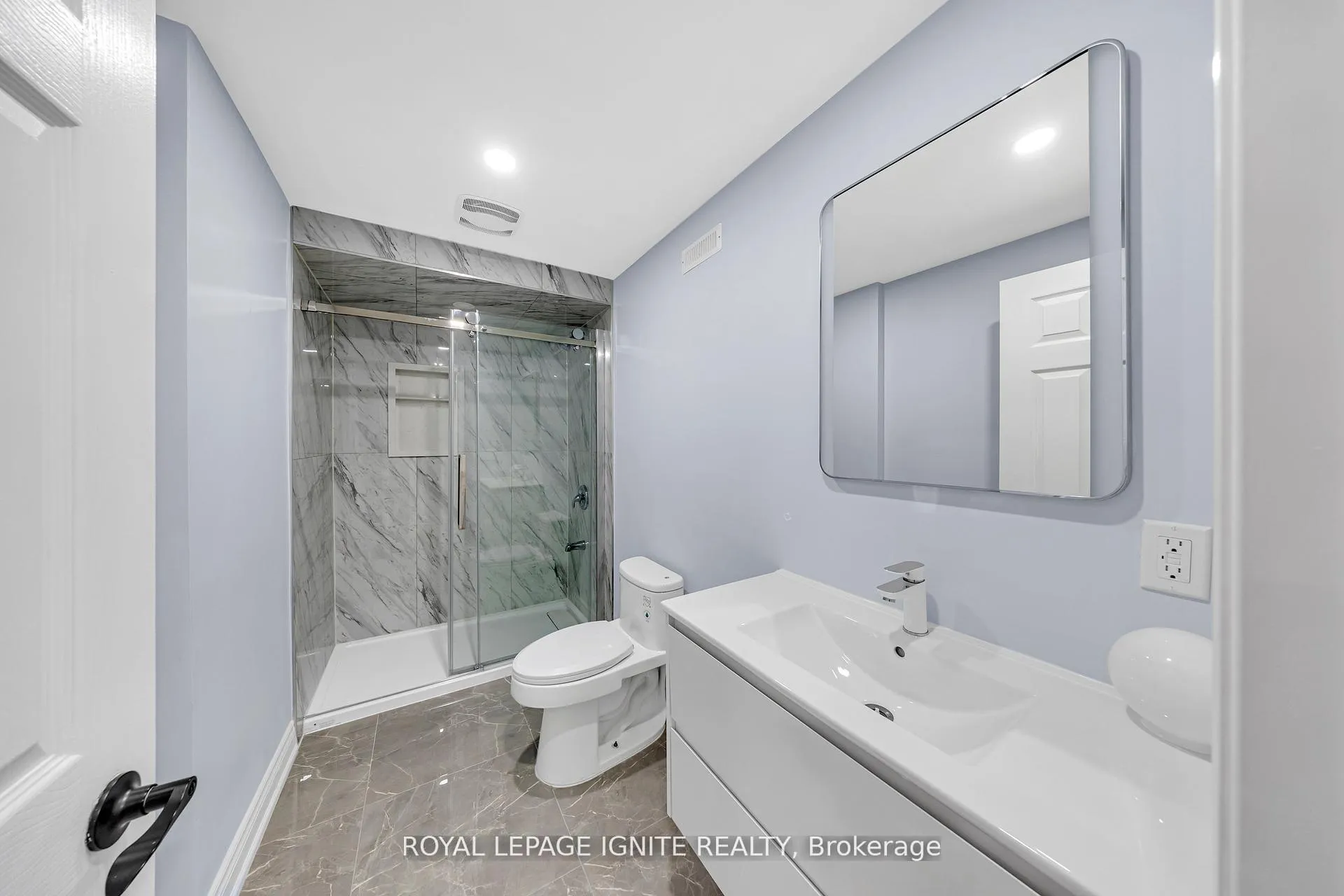 Photo 35 of 2453 Florentine Place, Pickering, Rural Pickering — HOMEH