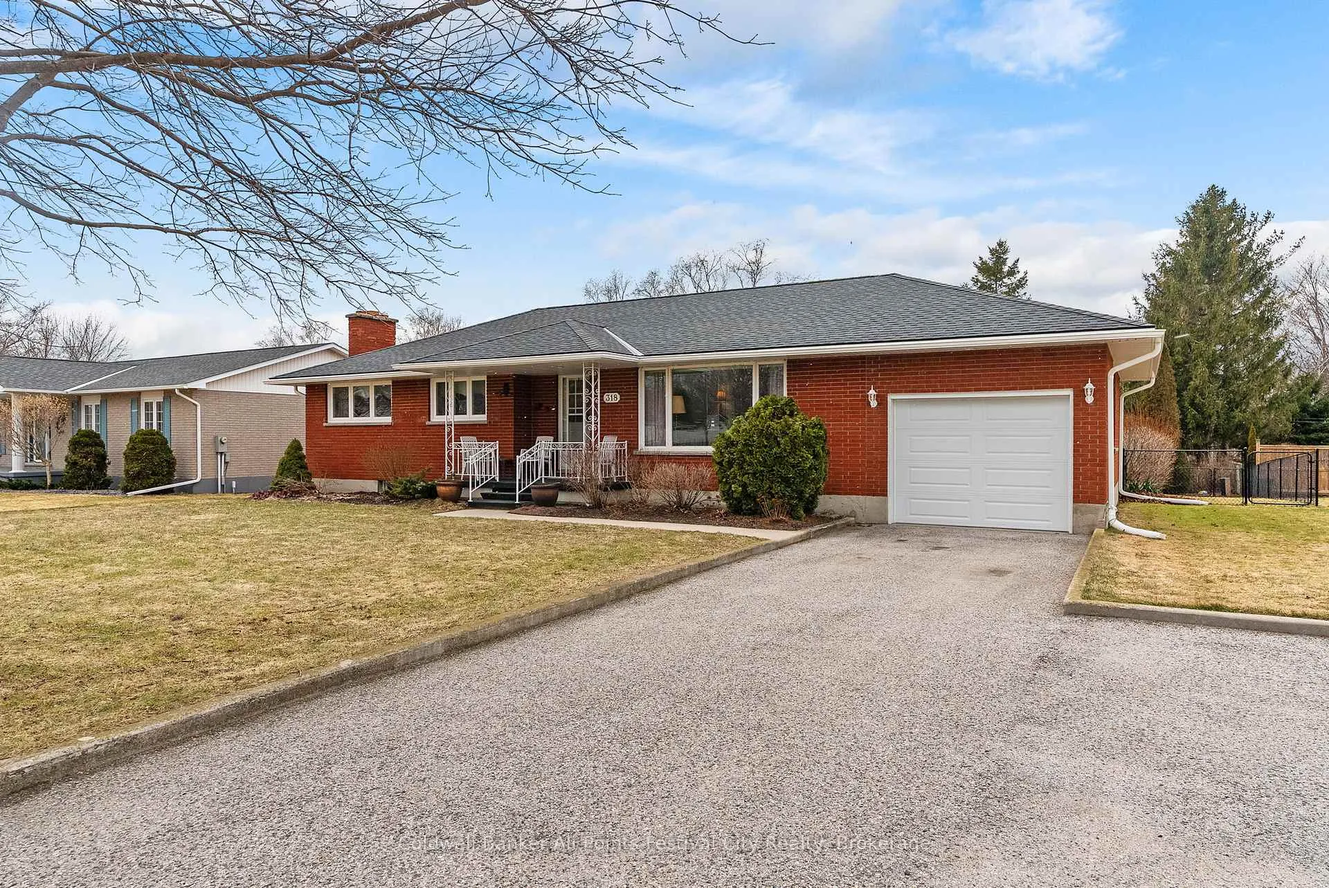 Photo 5 of 318 Eldon Street, Goderich, Goderich (Town) — HOMEH