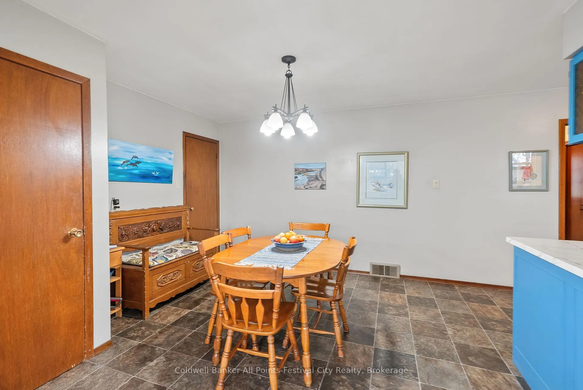 Photo 20 of 318 Eldon Street, Goderich, Goderich (Town) — HOMEH
