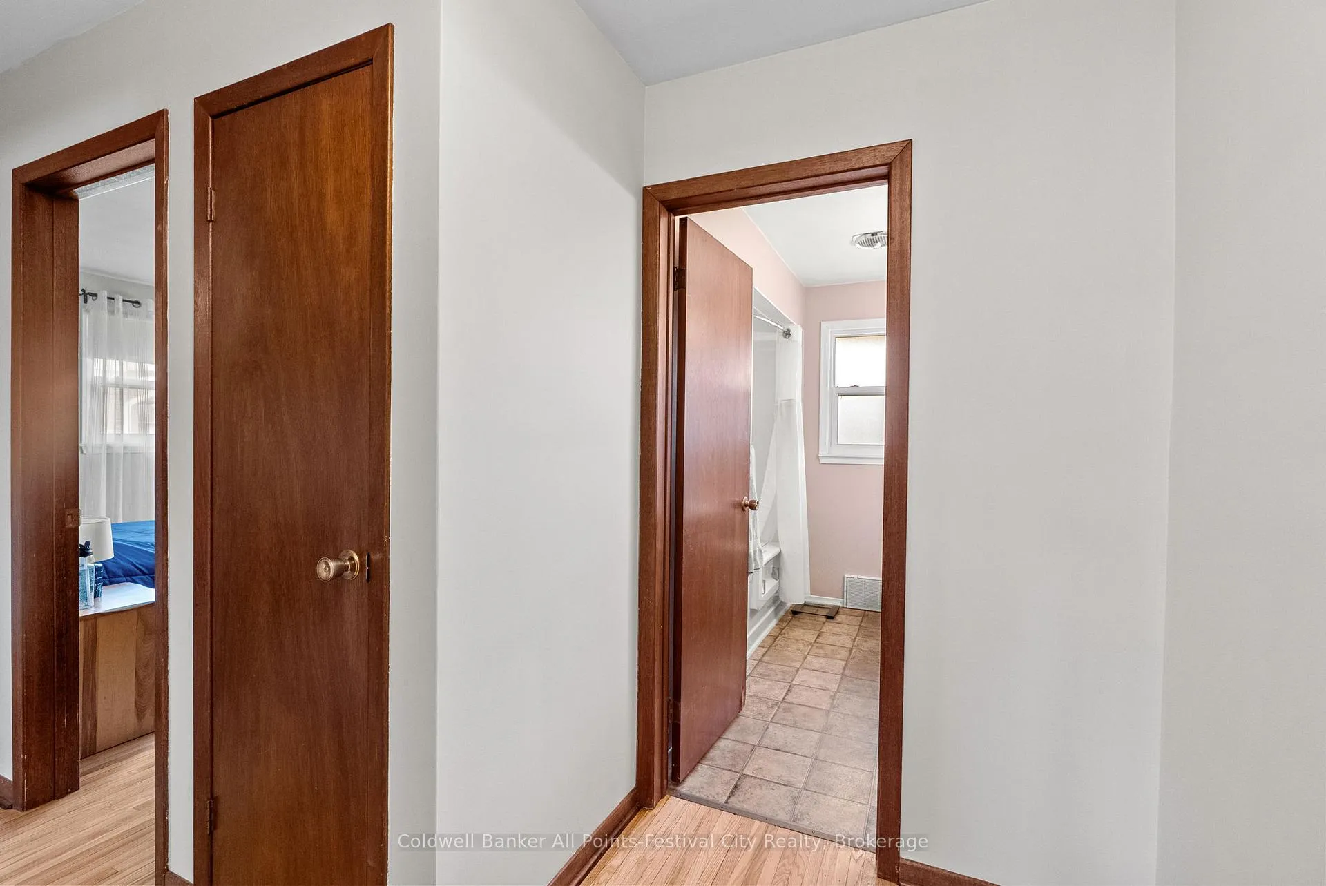 Photo 22 of 318 Eldon Street, Goderich, Goderich (Town) — HOMEH