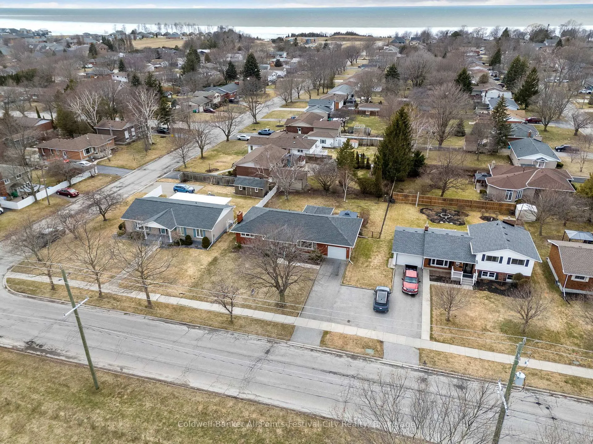 Photo 46 of 318 Eldon Street, Goderich, Goderich (Town) — HOMEH