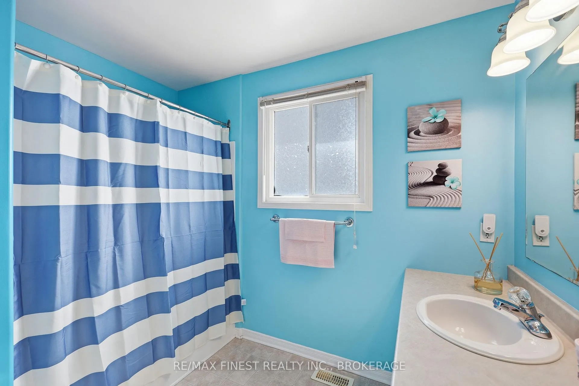 Photo 16 of 1341 Juniper Drive, Kingston, City Northwest — HOMEH