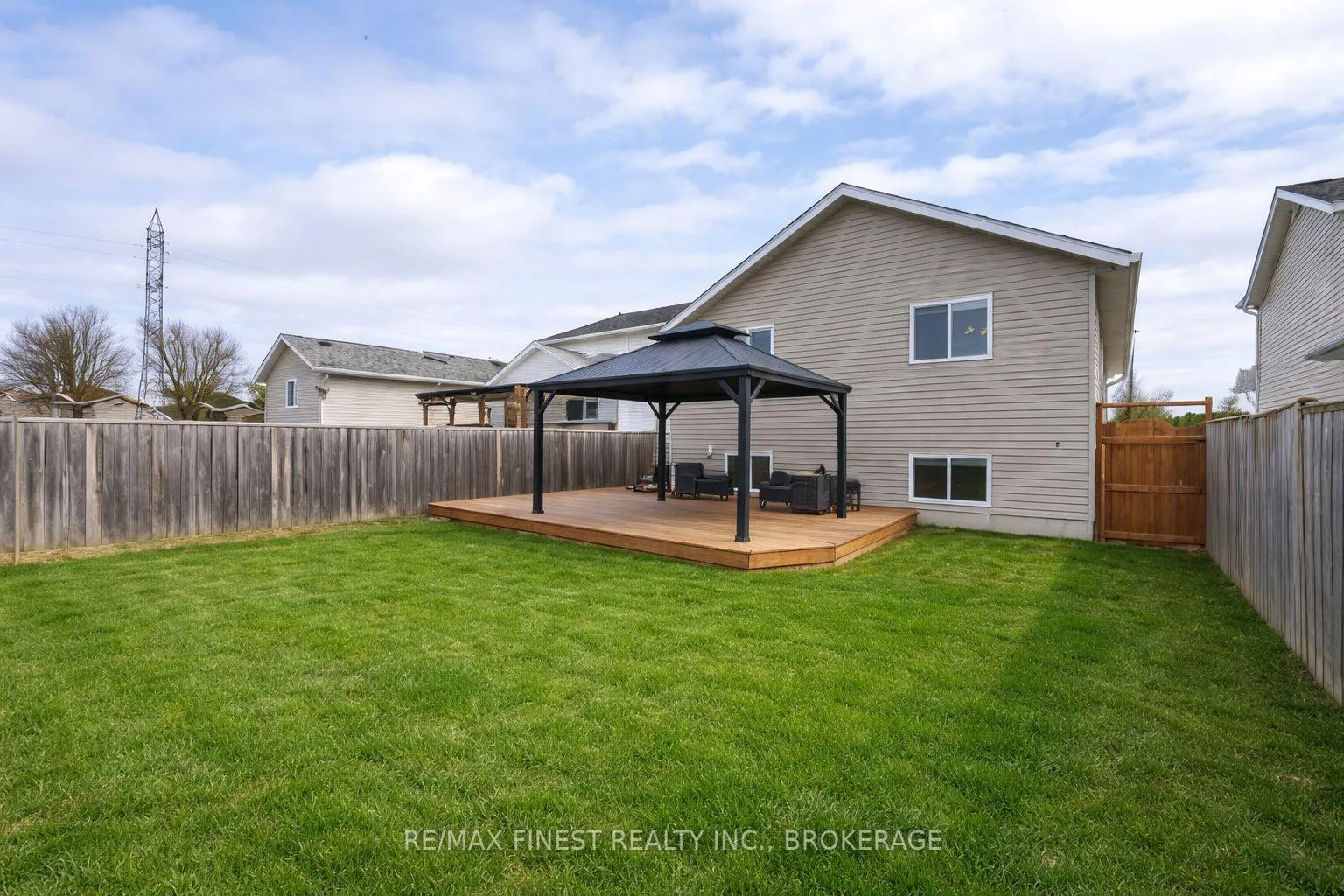 Photo 39 of 1341 Juniper Drive, Kingston, City Northwest — HOMEH