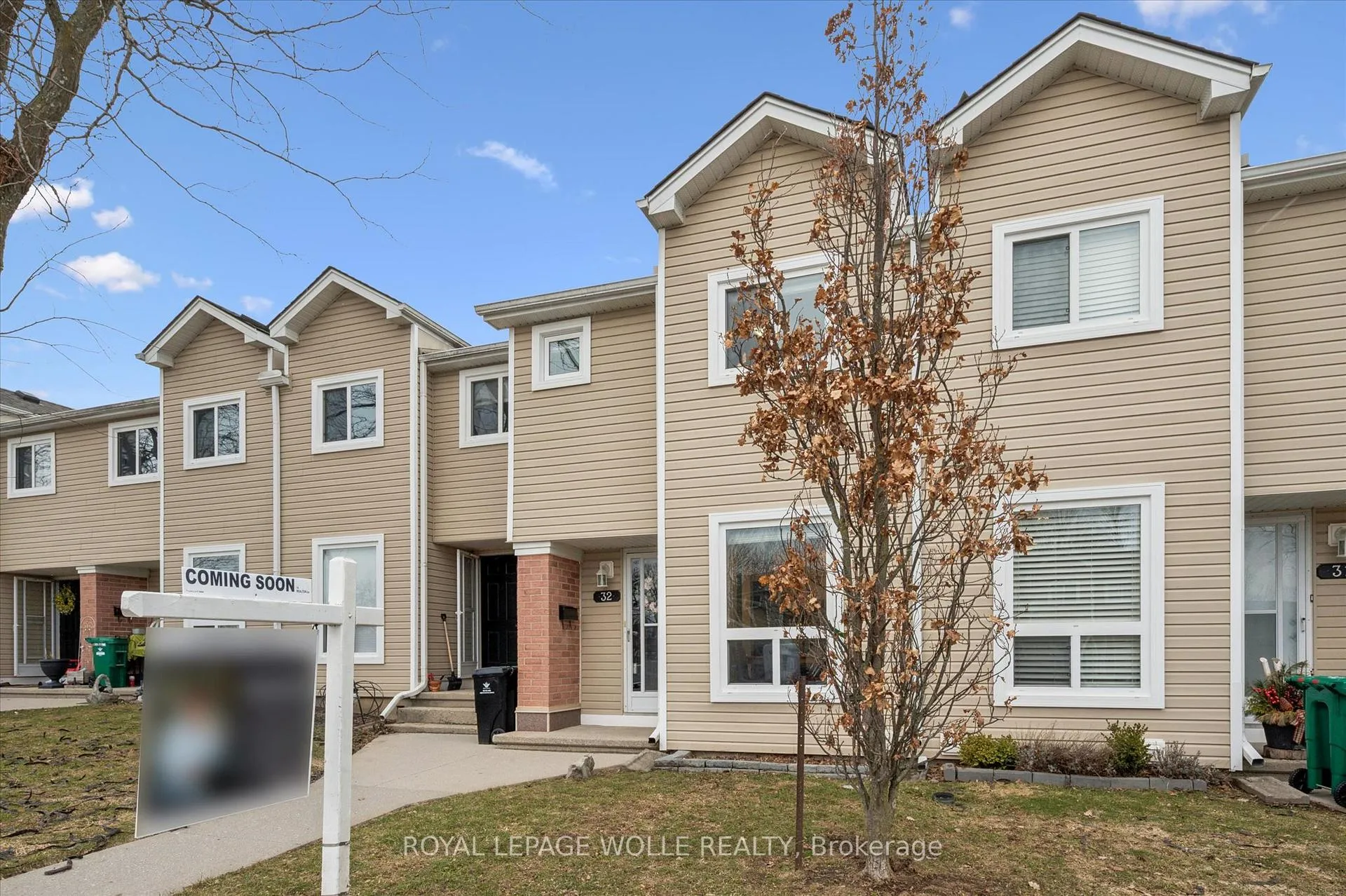 Photo 3 of Unit 32, 160 Rittenhouse Road, Kitchener — HOMEH