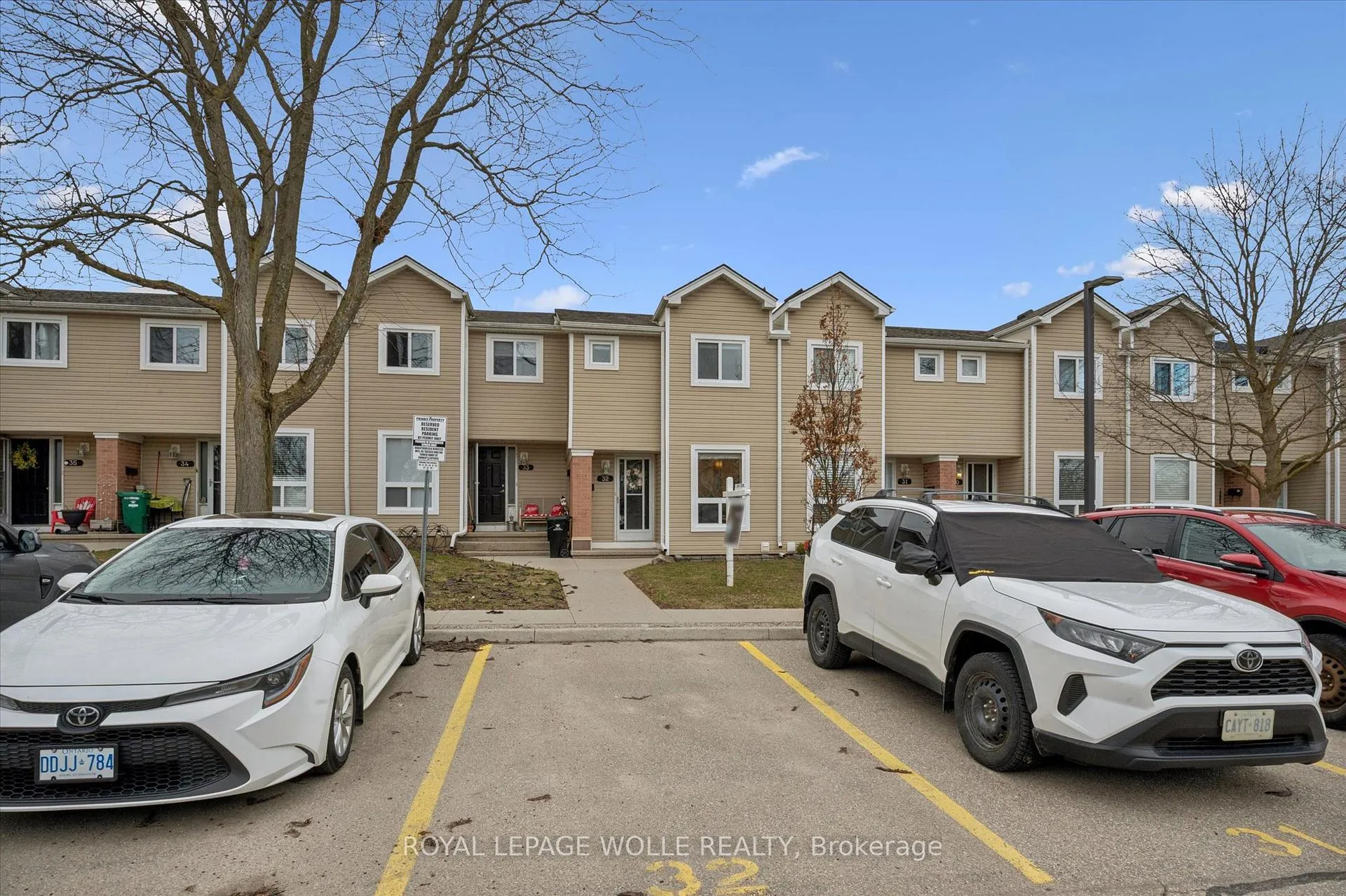 Photo 4 of Unit 32, 160 Rittenhouse Road, Kitchener — HOMEH