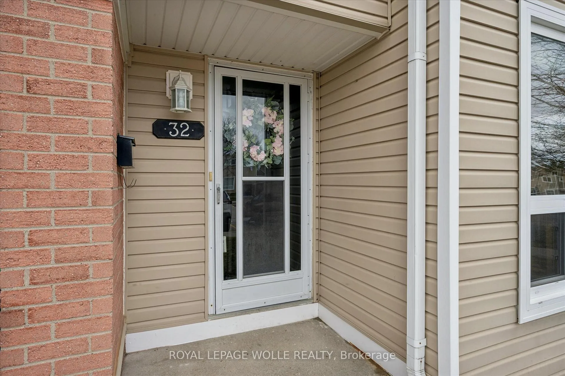 Photo 5 of Unit 32, 160 Rittenhouse Road, Kitchener — HOMEH