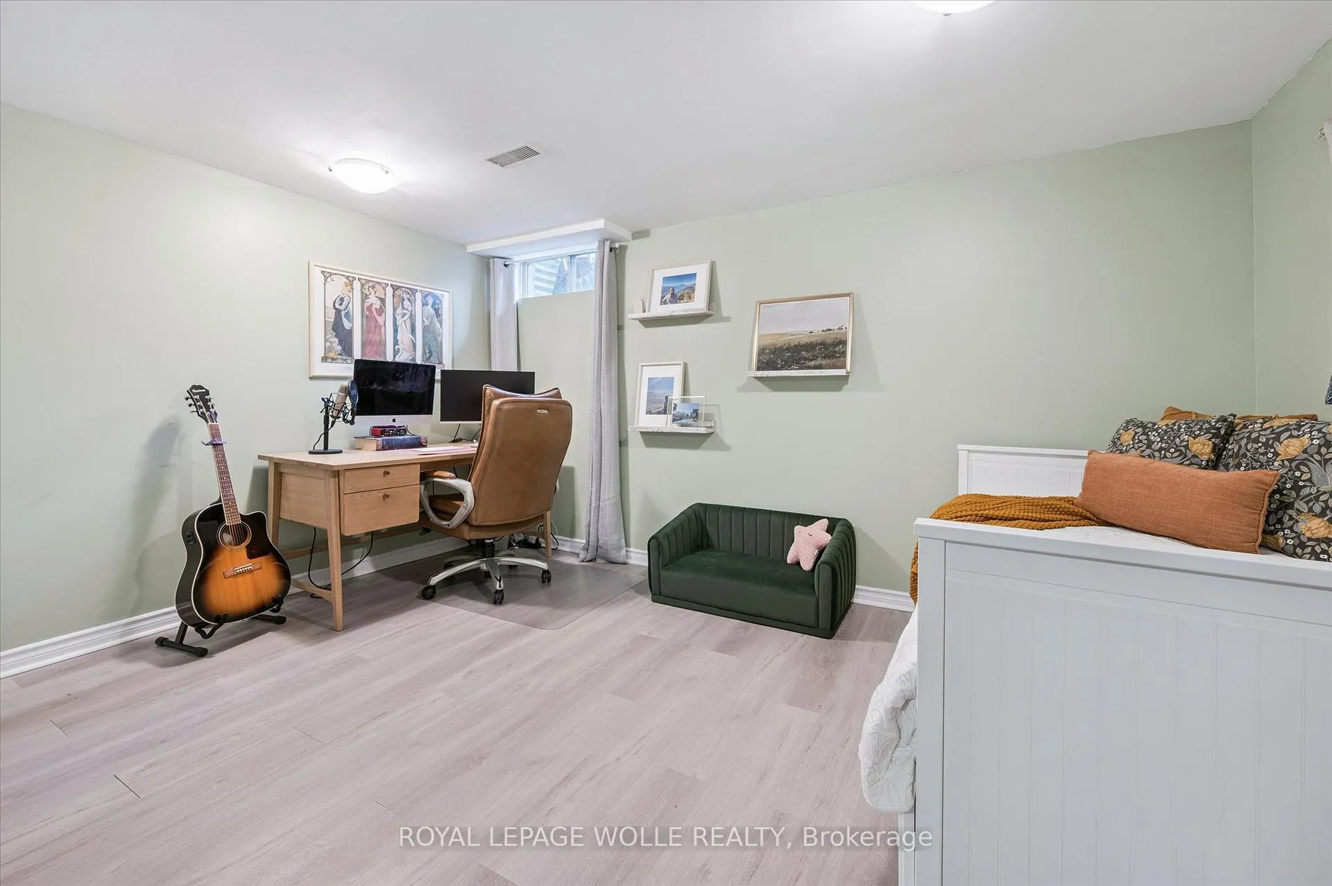 Photo 23 of Unit 32, 160 Rittenhouse Road, Kitchener — HOMEH