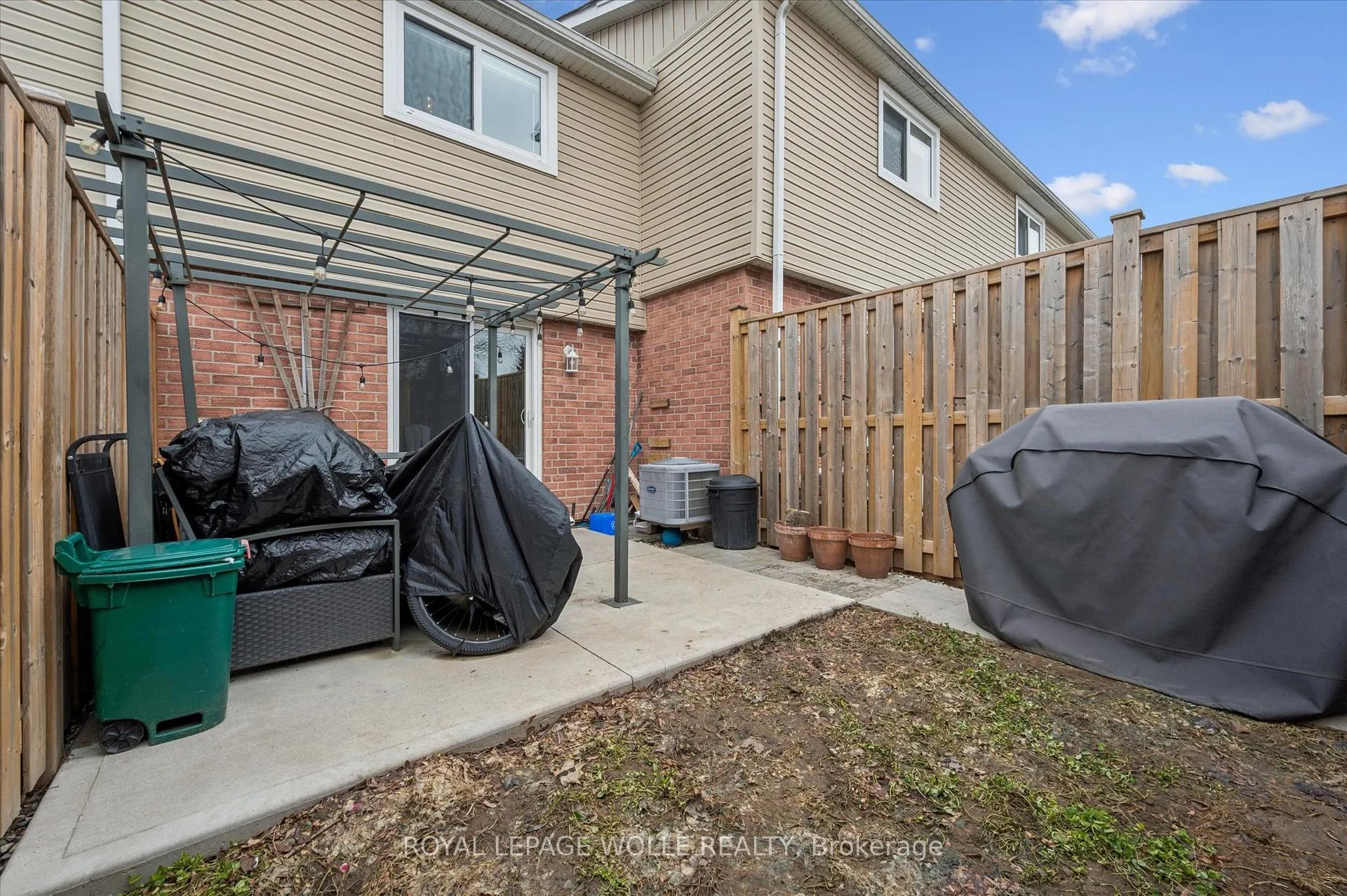 Photo 29 of Unit 32, 160 Rittenhouse Road, Kitchener — HOMEH