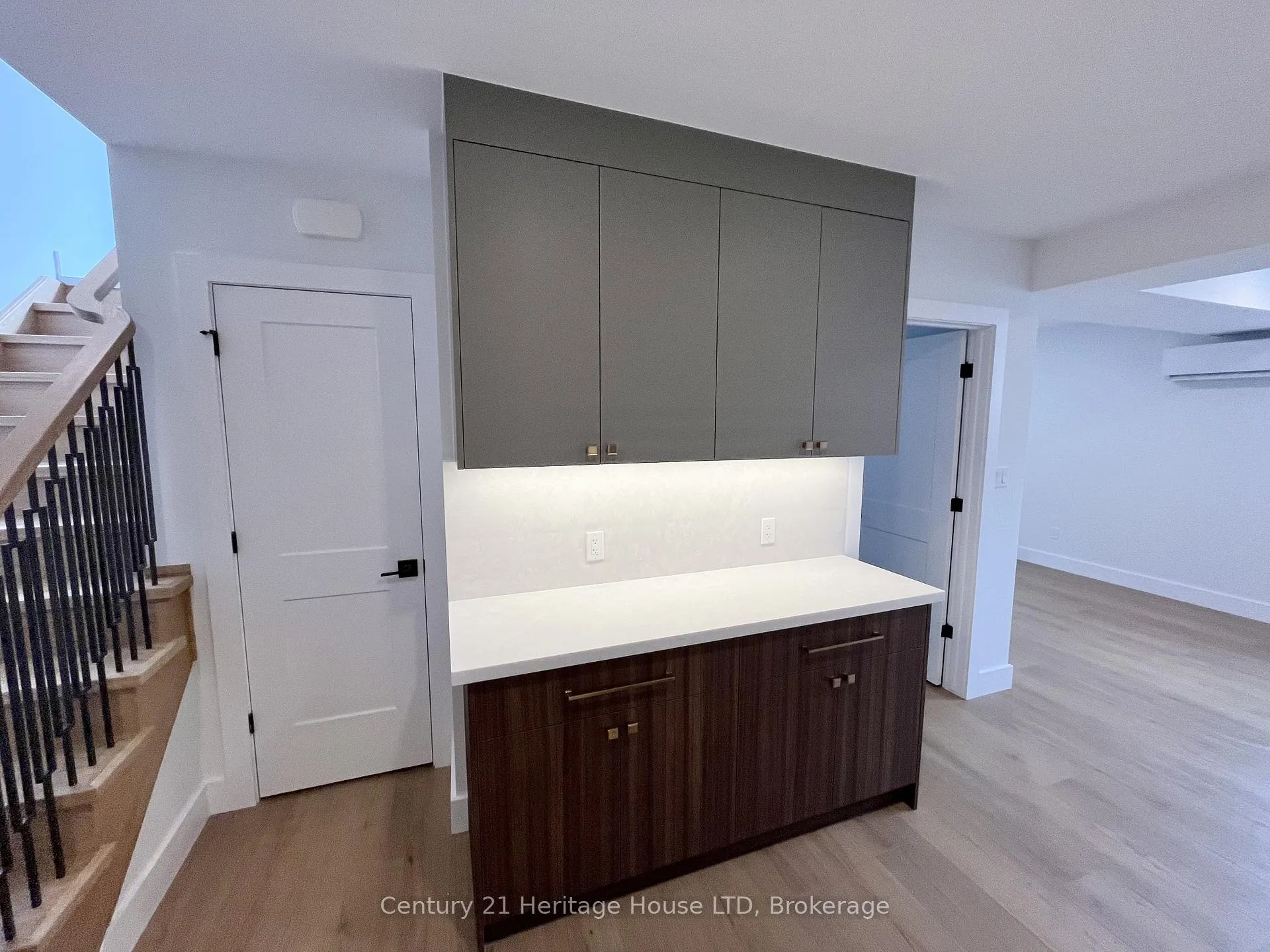 Photo 5 of 24A Valley Road, St. Catharines, Rykert/Vansickle — HOMEH
