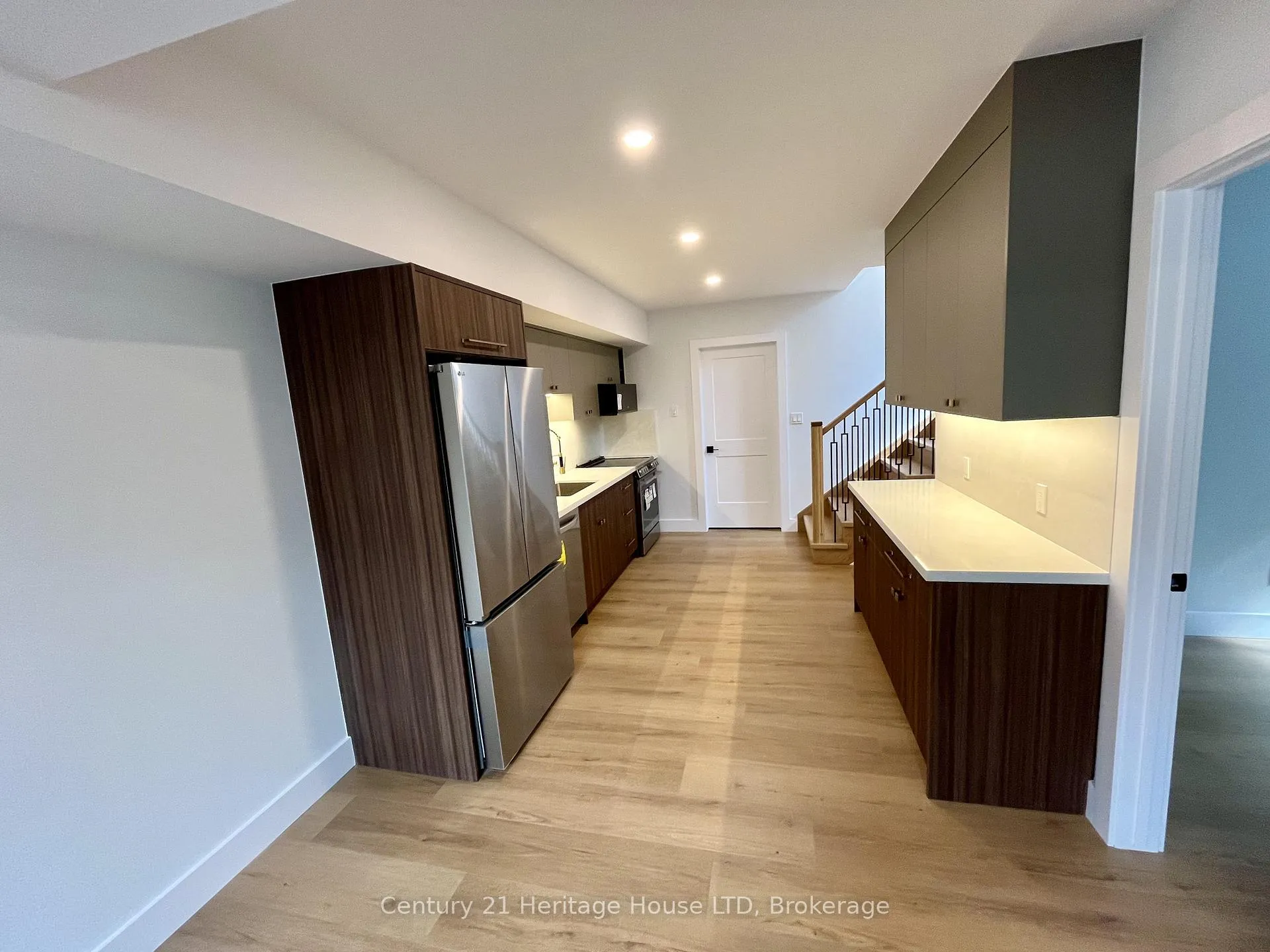 Photo 7 of 24A Valley Road, St. Catharines, Rykert/Vansickle — HOMEH