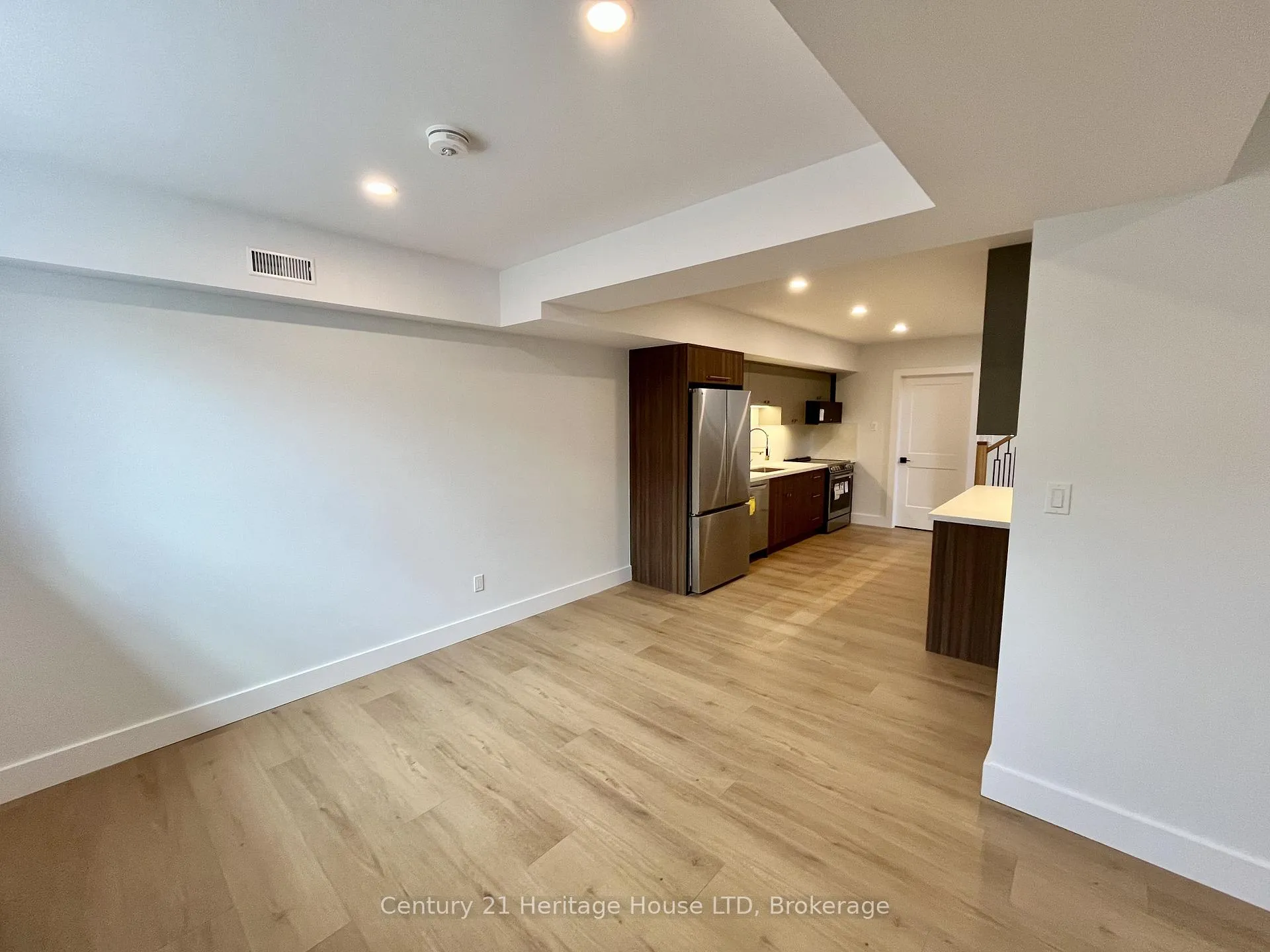 Photo 9 of 24A Valley Road, St. Catharines, Rykert/Vansickle — HOMEH