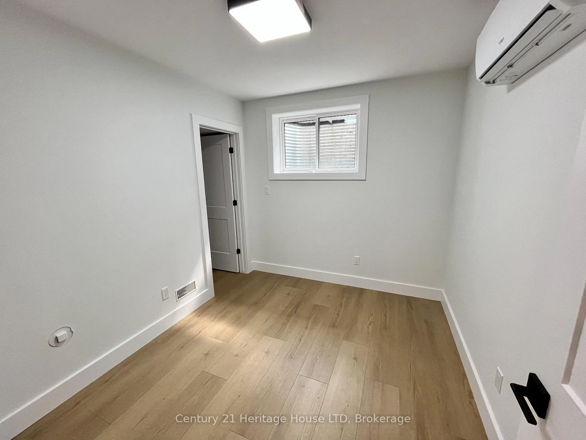 Photo 10 of 24A Valley Road, St. Catharines, Rykert/Vansickle — HOMEH